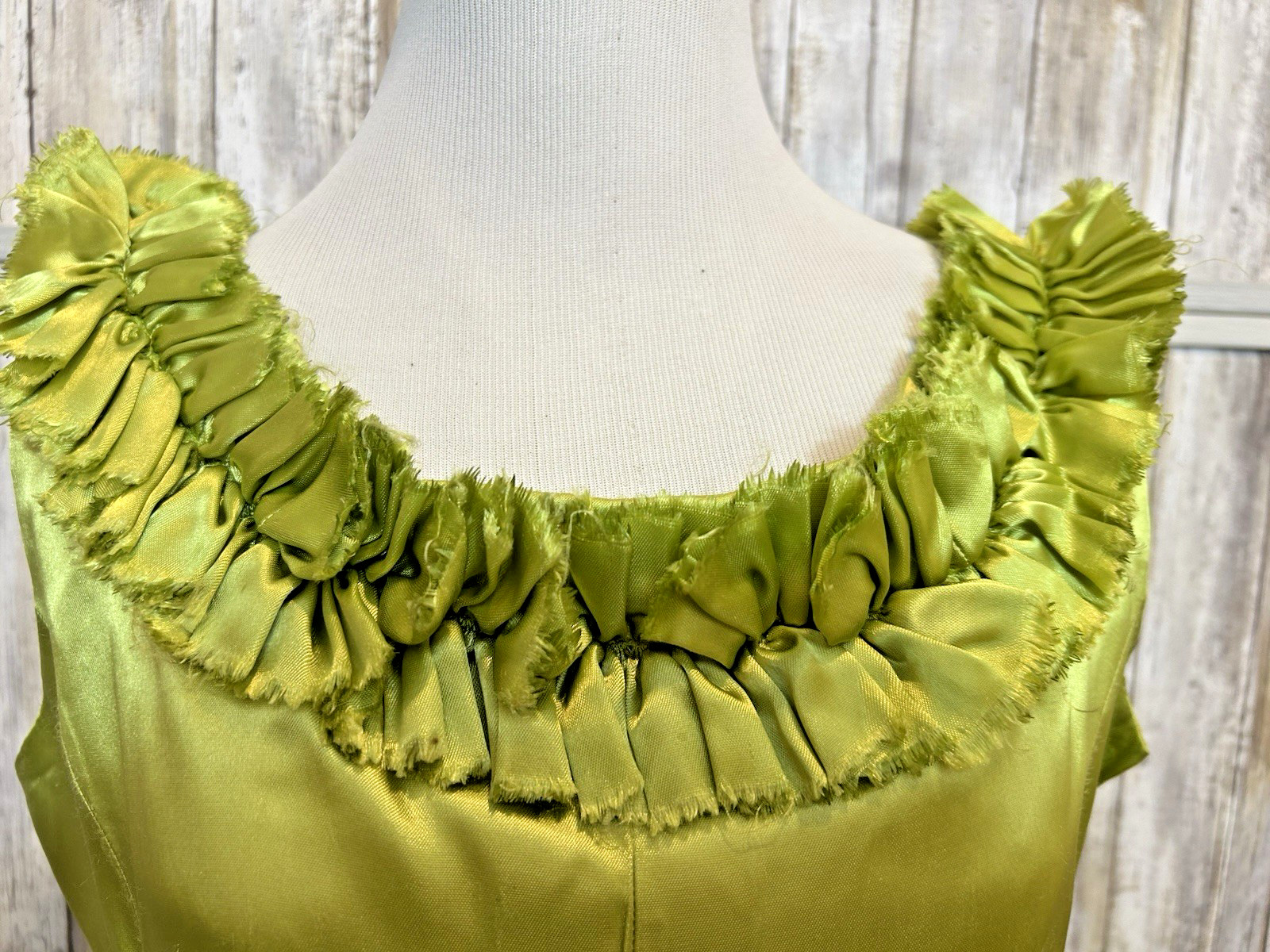 Vintage Handmade Satin Whimsical Green Party Dress – Flower, Fairy Costume Sz M