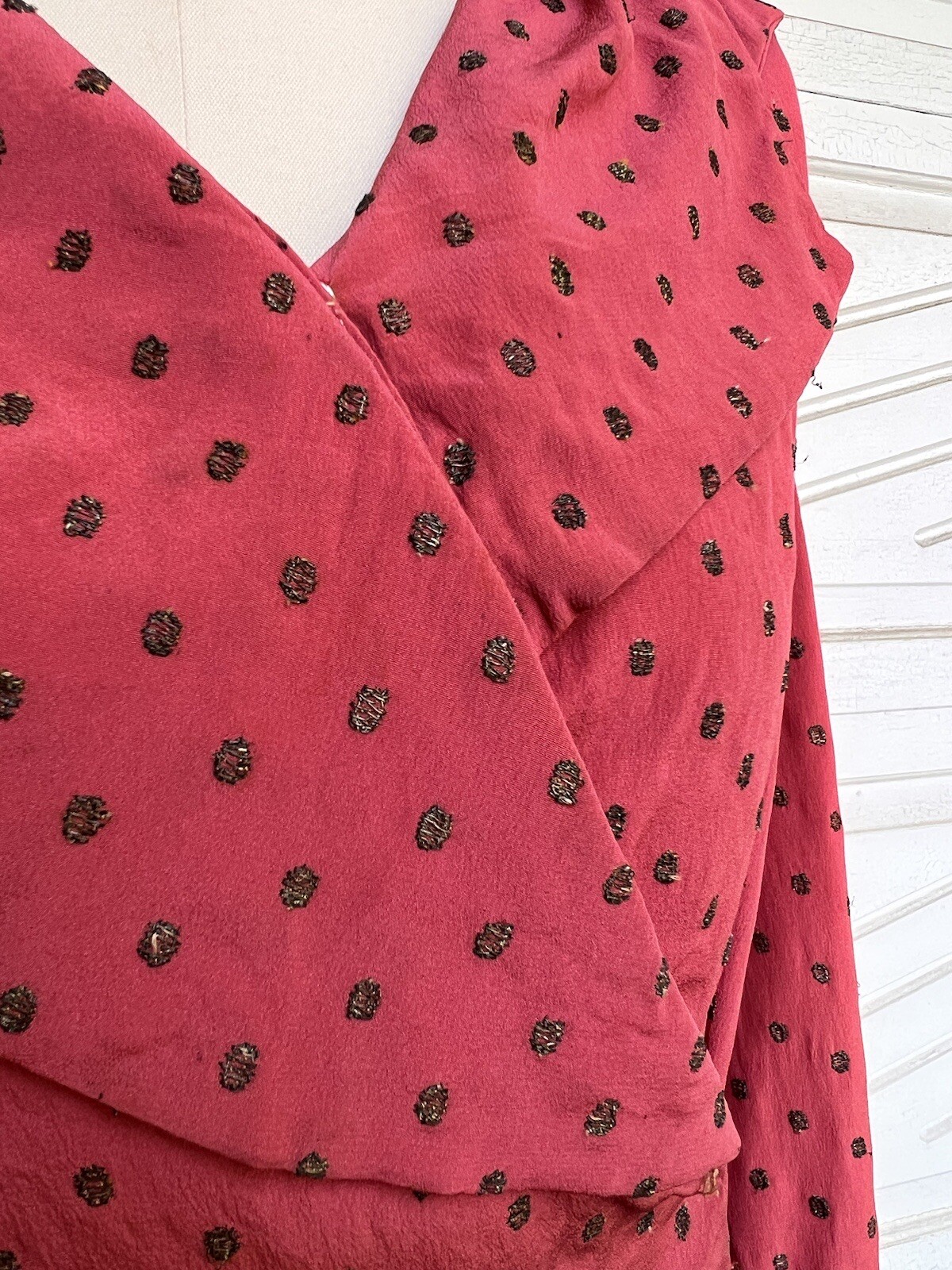 Vintage 1930s 40s Raspberry Silk Blouse Shirt Gold Metallic Dot Embroidery Bows