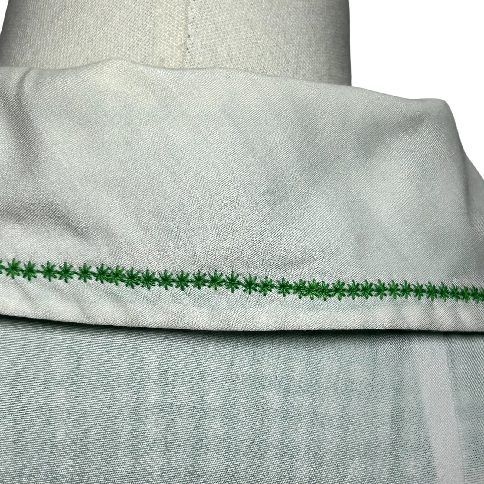 VTG 70s White Shamrock M Embroidery Gingham St. Patrick’s Day Top Twee Retro