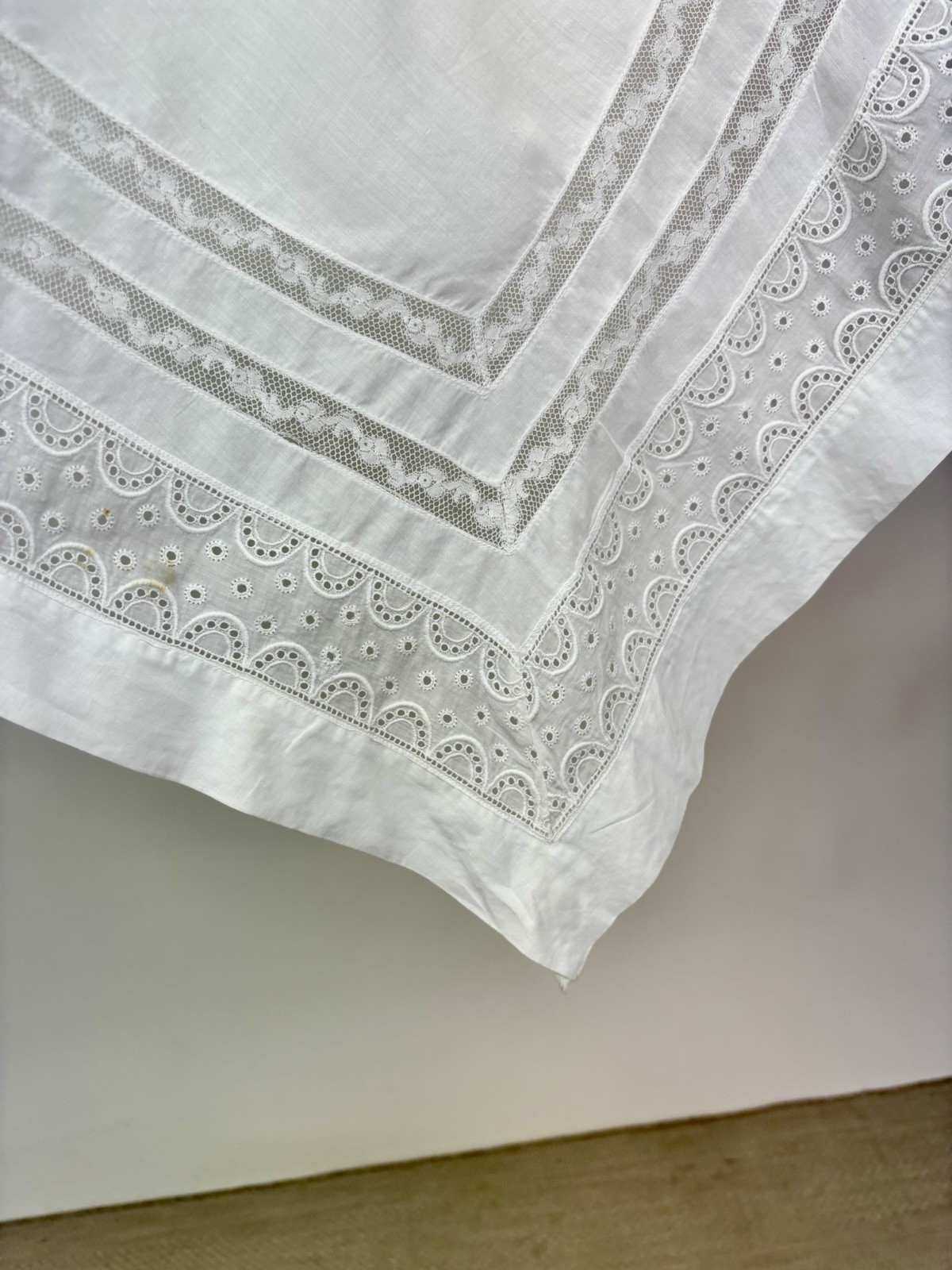 Antique Edwardian White Cotton Apron Lace Handkerchief Hem Missing Straps AS IS