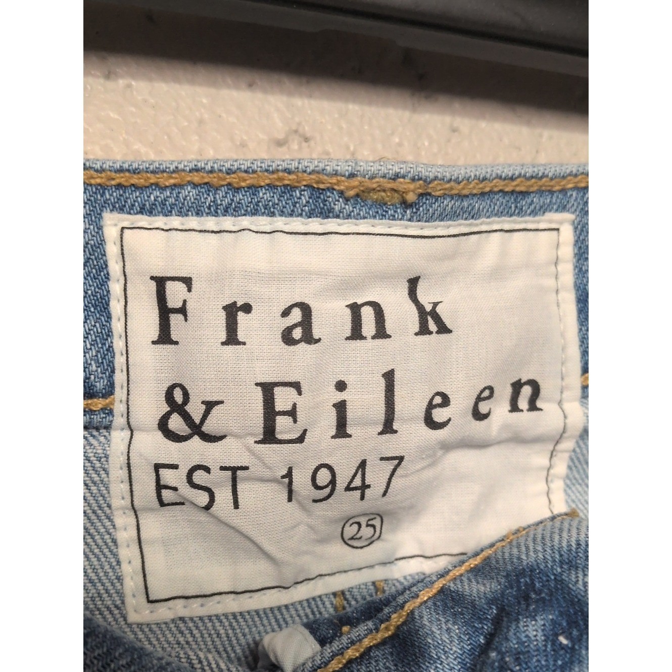 Frank & Eileen MONAGHAN 1990 Wash, Italian Vintage Denim Straight Leg Jean, W25