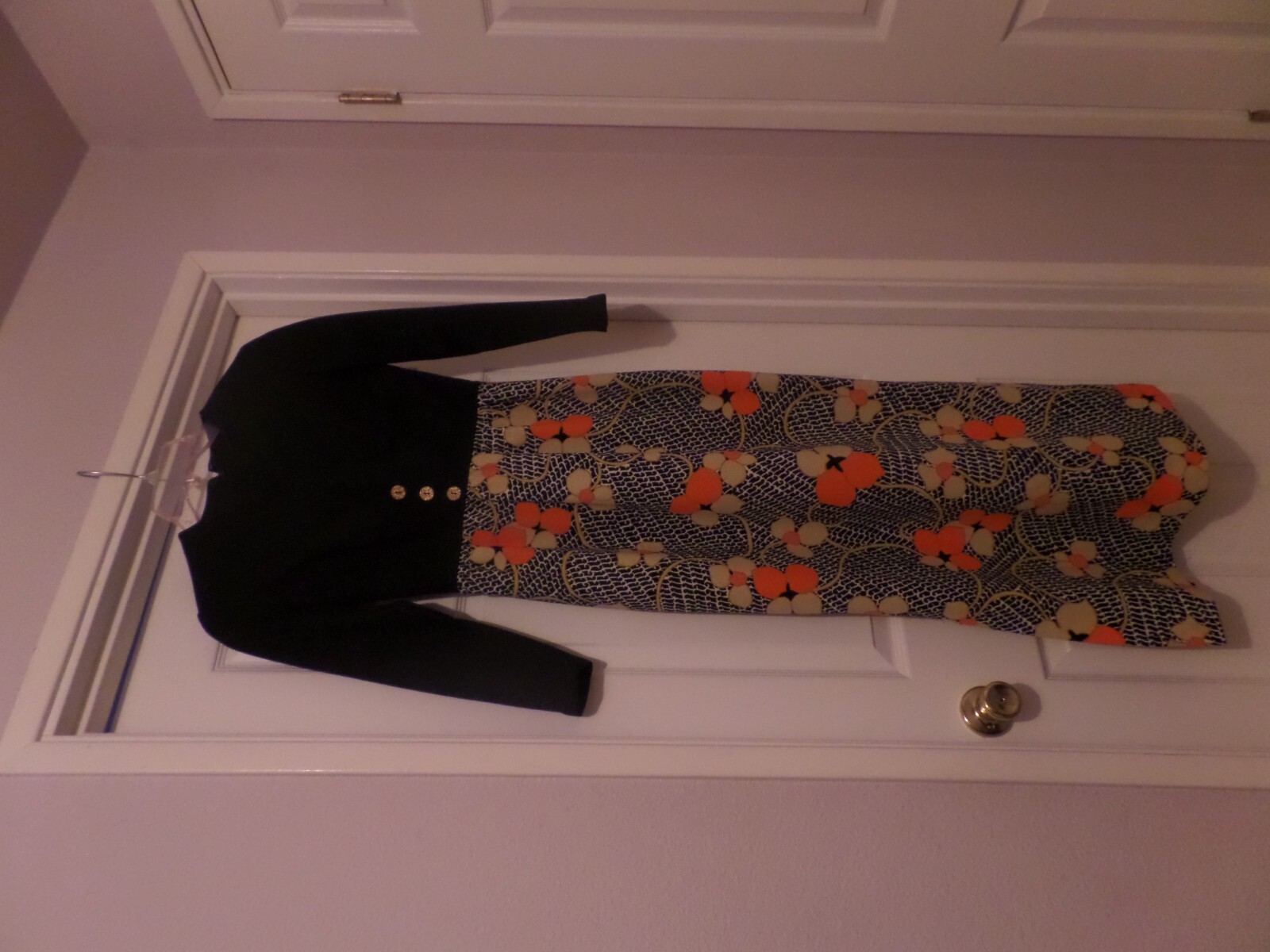 VINTAGE 1970’S BLACK/FLORAL DOUBLE KNIT MAXI DRESS BY „IT’S BETTER” SIZE 7