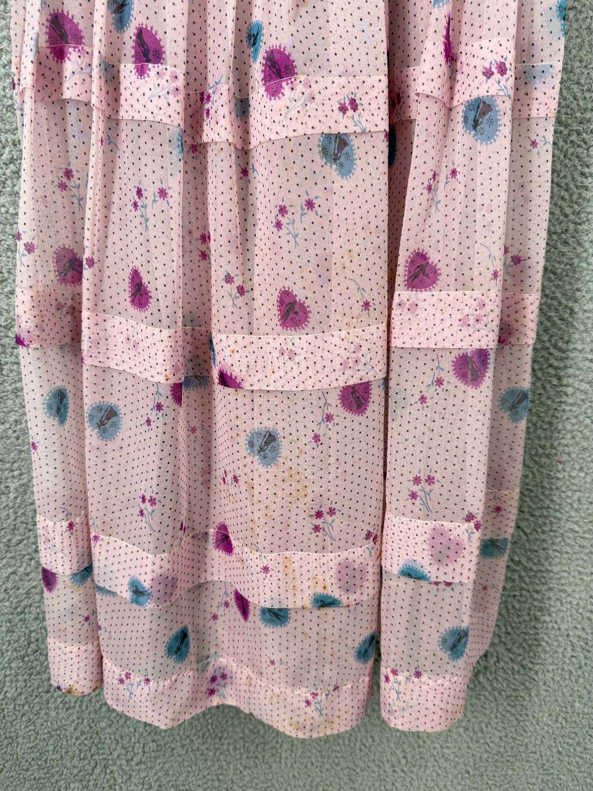 Vintage 30’s Shirt Dress Size M Button Front Casual Sheer Heart Motif Collared