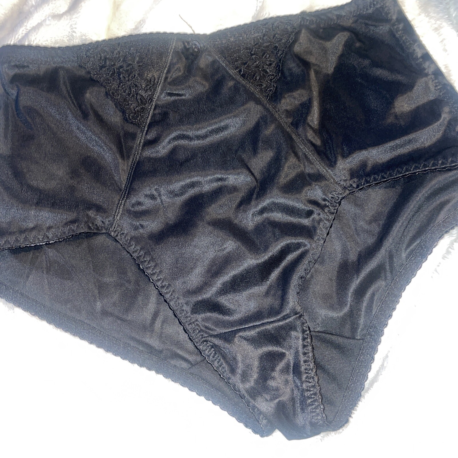 Black Shaper VINTAGE panties Polyester spandex Black Lace trim sides NWOT ￼XL