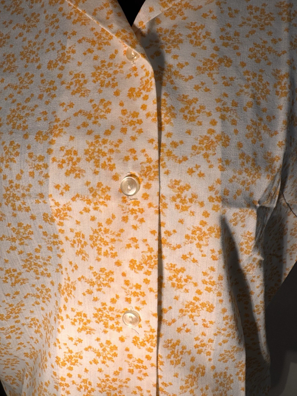 Permanent Press Sleeveless Floral Button Shirt 65% Poly Cotton Size 38 Yellow W…