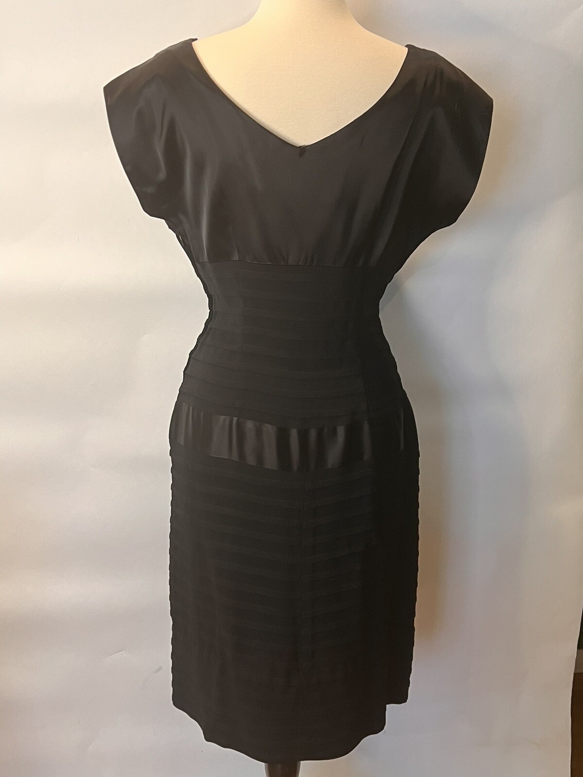 True Vintage 50s Wiggle Sheath Satin Black Dress M Bombshell