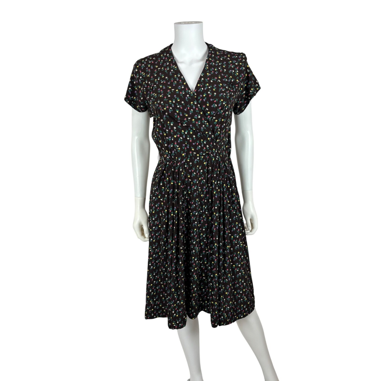 Vintage 40s Floral Dress Womens Small Rayon Daisy Print Surplice Neckline