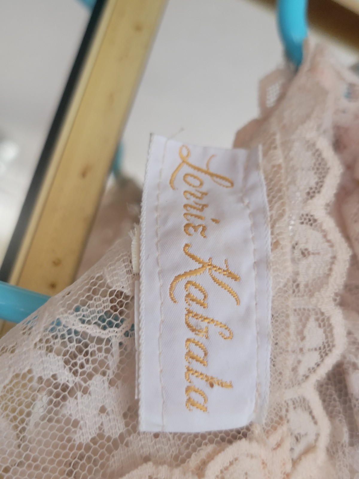 VINTAGE 1970S LORRIE KABALA SHEER NUDE LACE WEDDING DRESS Size XS BEAUTIFUL