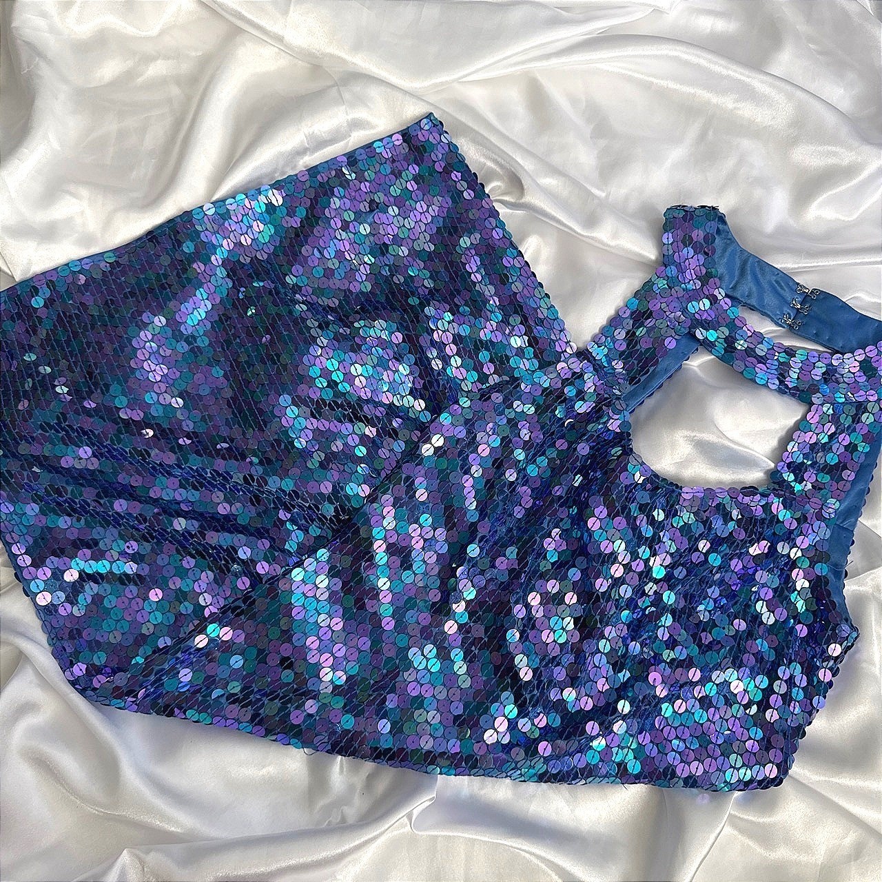 Nite Line by Della Roufogali Vintage Sequin Keyhole Mini Dress Blue Purple
