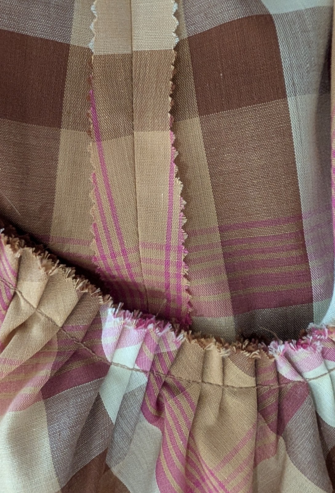 Vintage 70’s Plaid Maxi Dress Puffy Sleeves Ruffle Prarie Metal Side Zip S