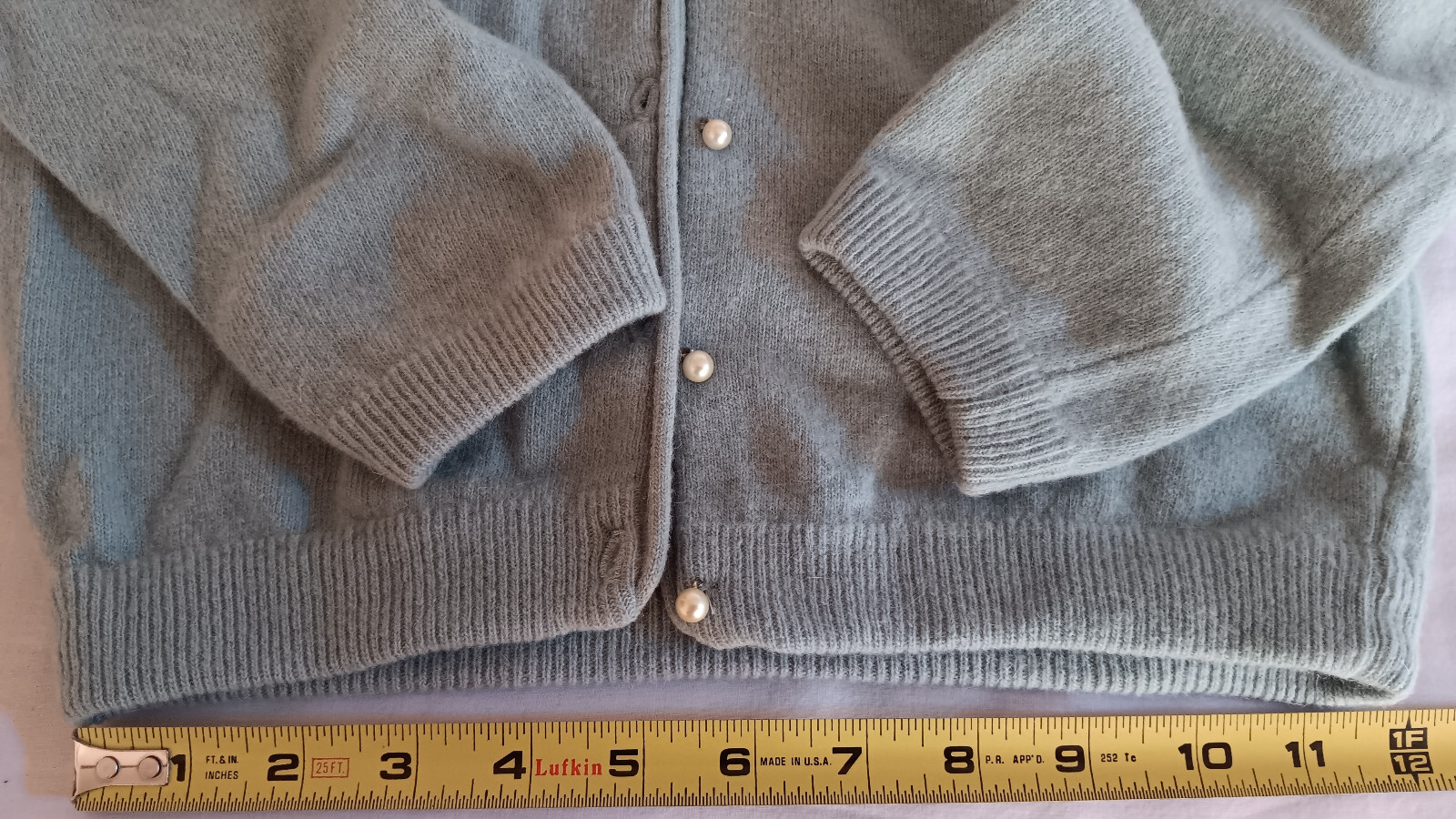 VINTAGE 1958 TAMI KNITWEAR LAMBSWOOL LIGHT BLUE CARDIGAN SWEATER PEARL BUTTON GD