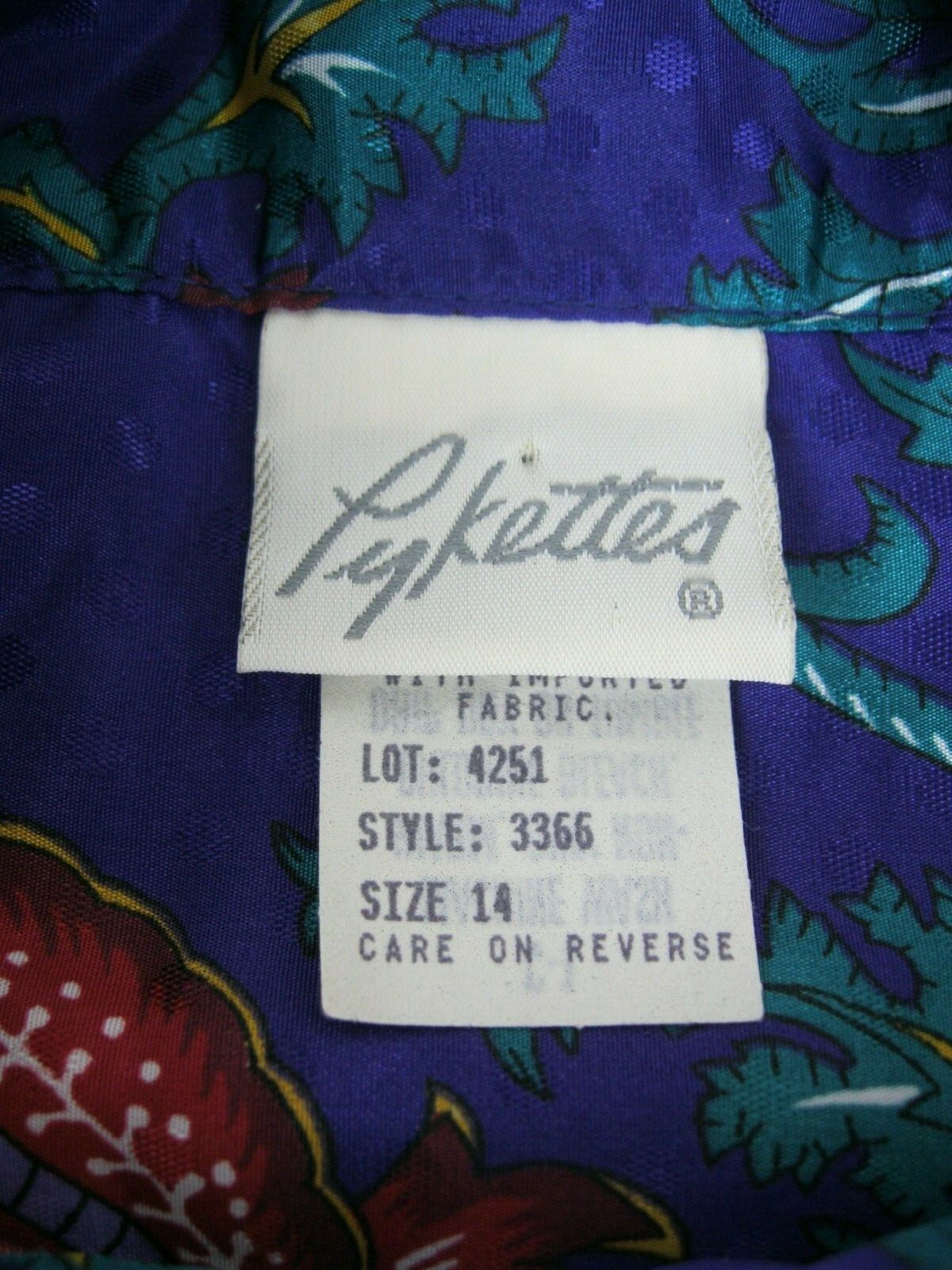 Pykettes Vintage Blouse Size 14 Purple Red Green Long Sleeve Hidden Button Front