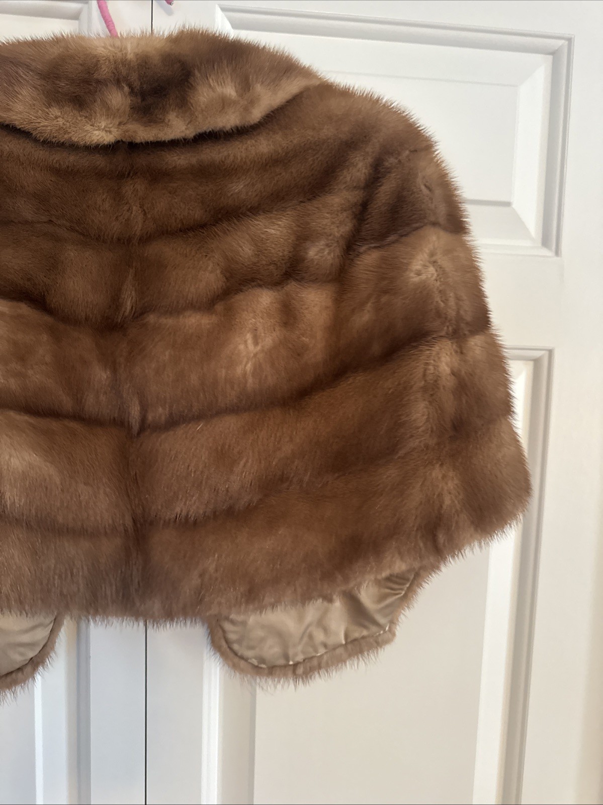 Vintage Women’s Mink Stole J.L. Hudson’s Detroit Capelet – One Size Bt1