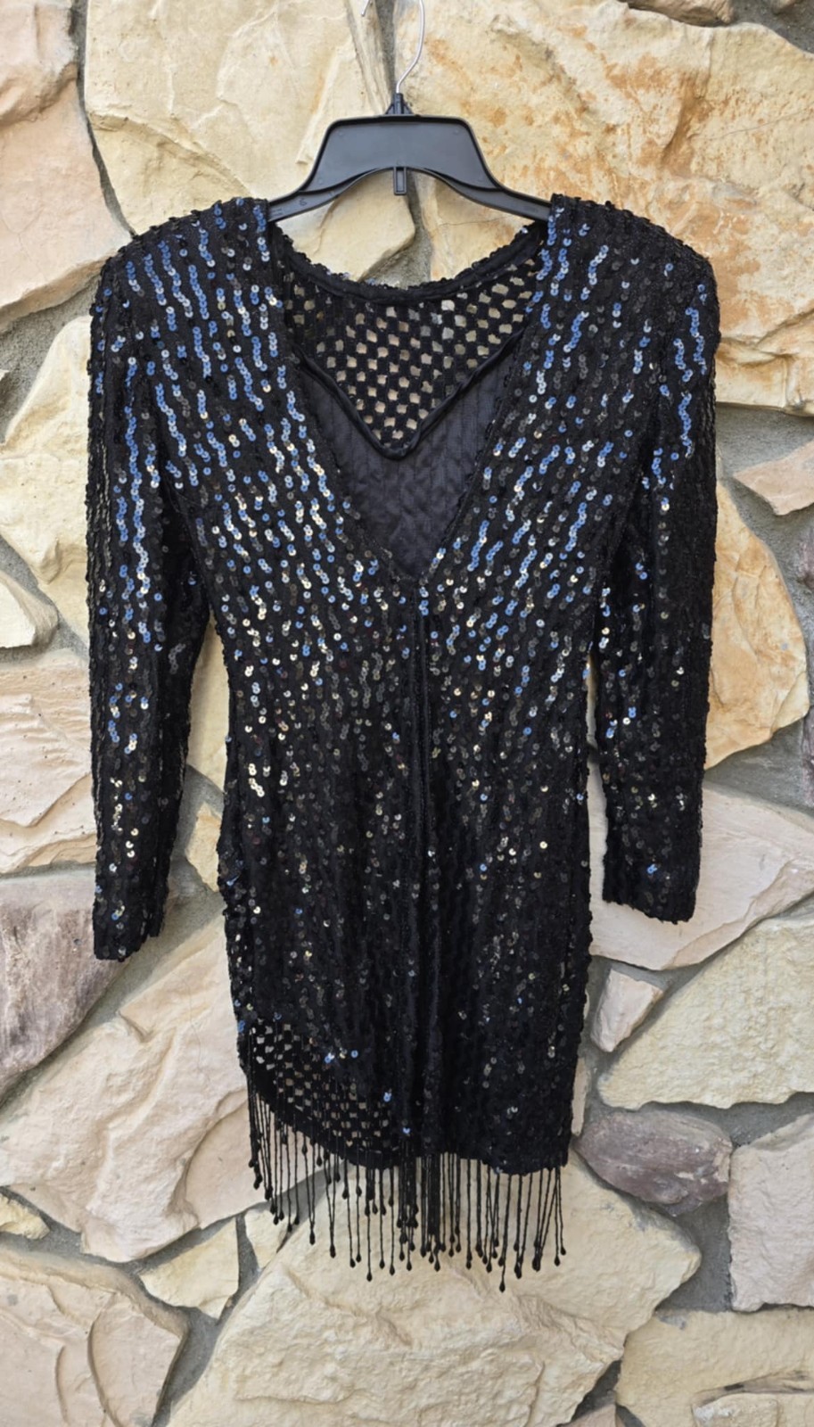 VTG DAVID HOWARD CLIMAX Black Sequin Long Sleeve Cascade Tassel Bead Hem V Back