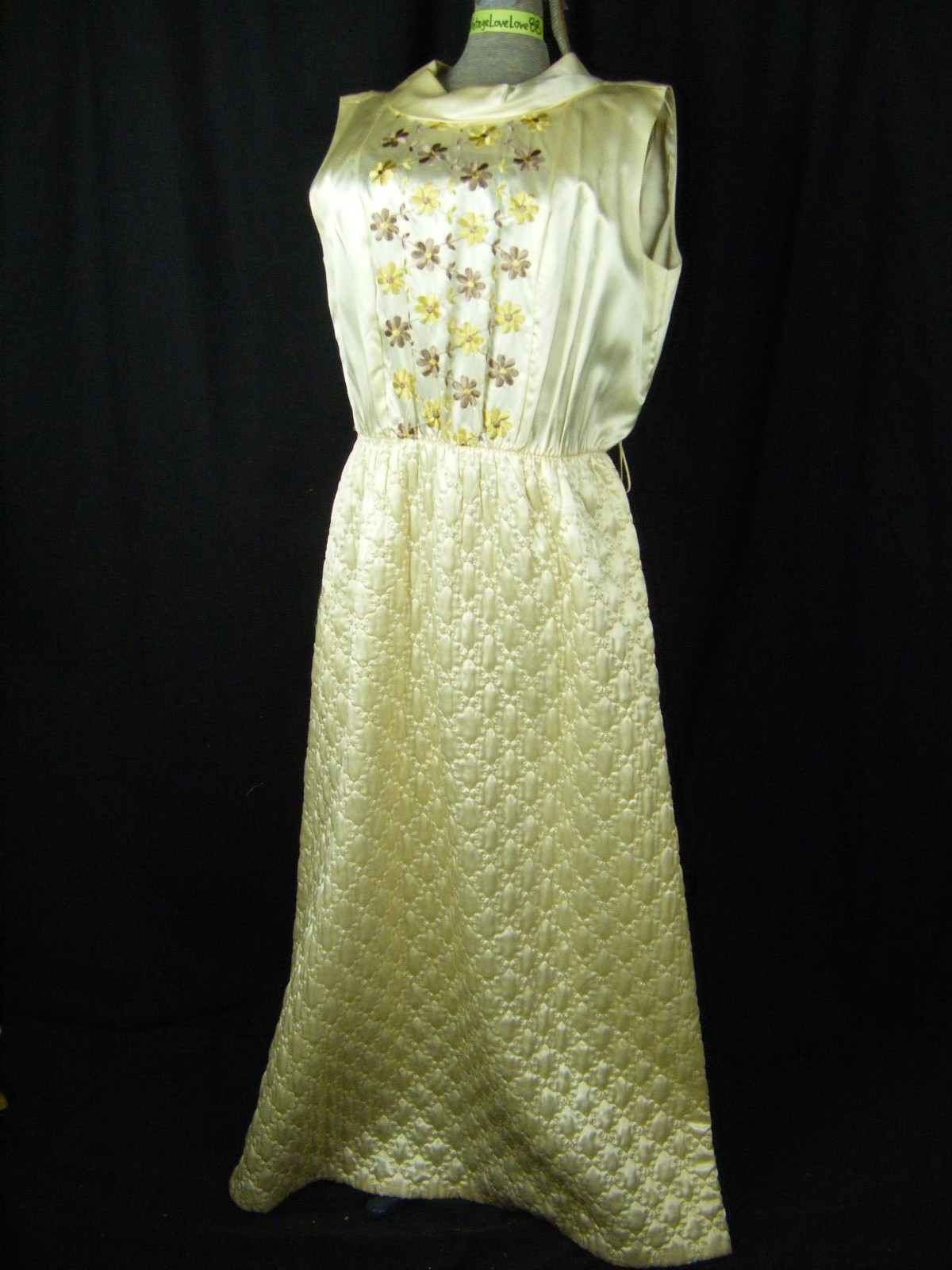 Vtg 60s Cream Satin Floral Embroidered Quilted Long Dress-Bust 44/L