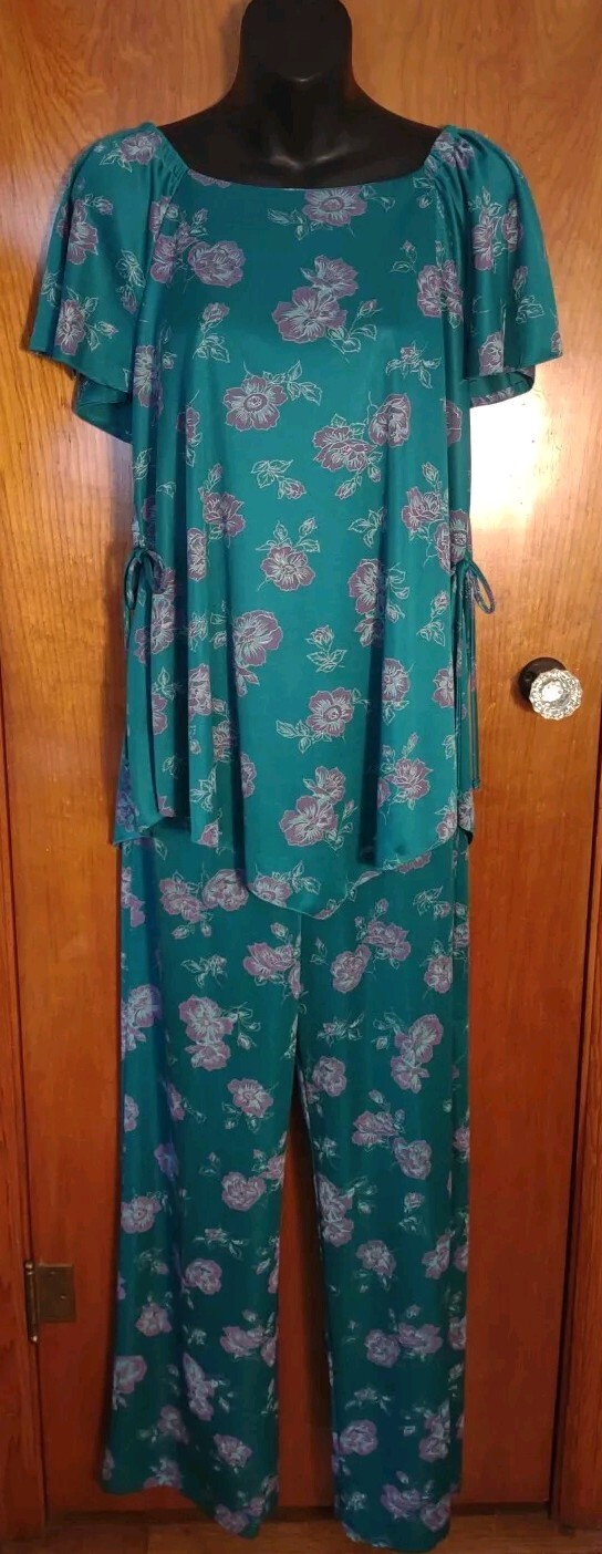 Vintage 70’S Ms. Sugar Teal & Purple Floral Two Piece Outfit Mrs. Roper Look