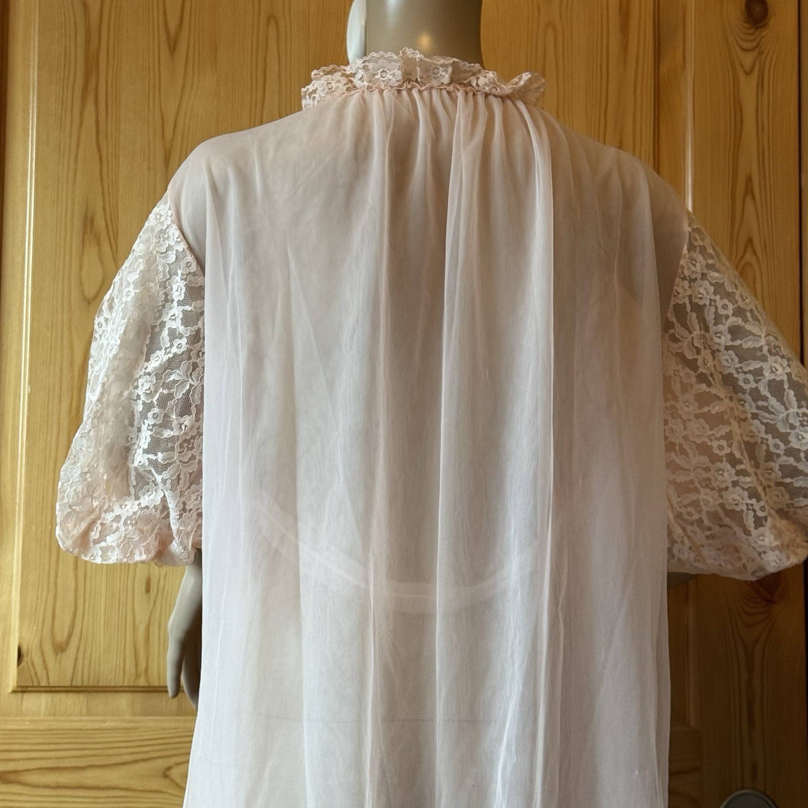Vintage 60s Pandora Lingerie Peignoir M Nylon Double Chiffon Lace Puff Sleeves