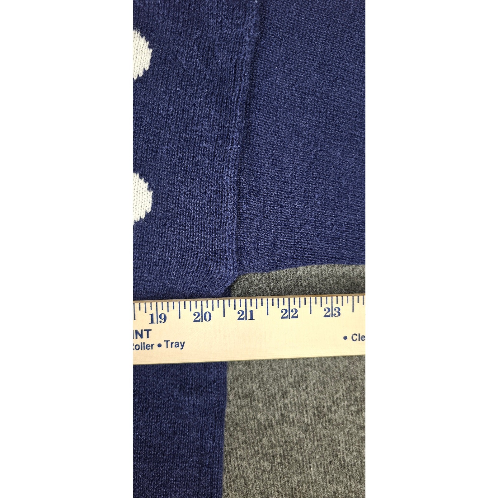 VTG 80s Suburbans short slve sweater size L blue primary color flowers art deco