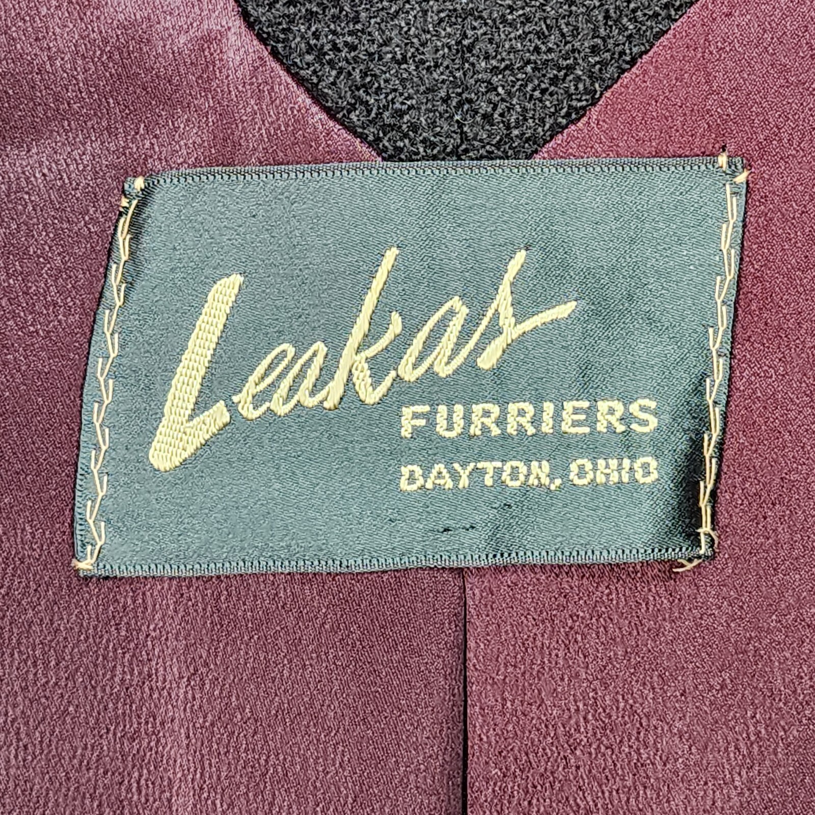 Vtg Stevens Forstmann Coat LARGE Leakas Furriers Dayton OH Dark Brown Tan Fur