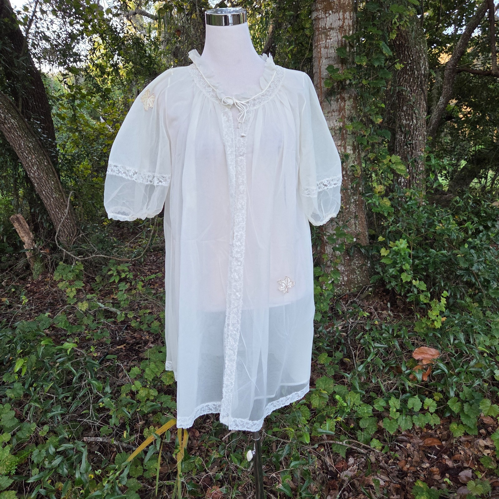 Vintage 1960’s Mojud Rare Peignoir Double Chiffon Floral Lace Housecoat Robe M