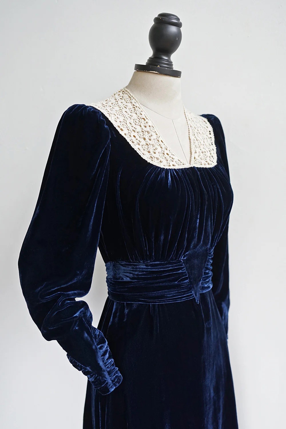 1930s Lace V-Neck Blue Velvet Dress