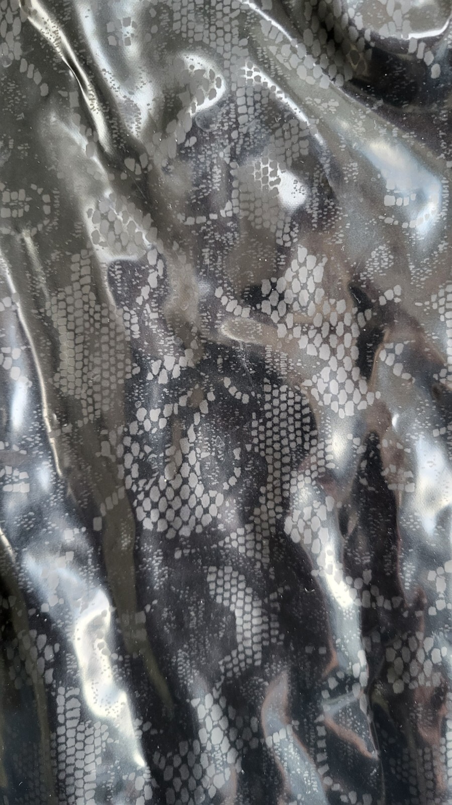 Vintage 1980s Kenn Sporn Wippette Black Shiny Vinyl Lace Print Raincoat Jacket