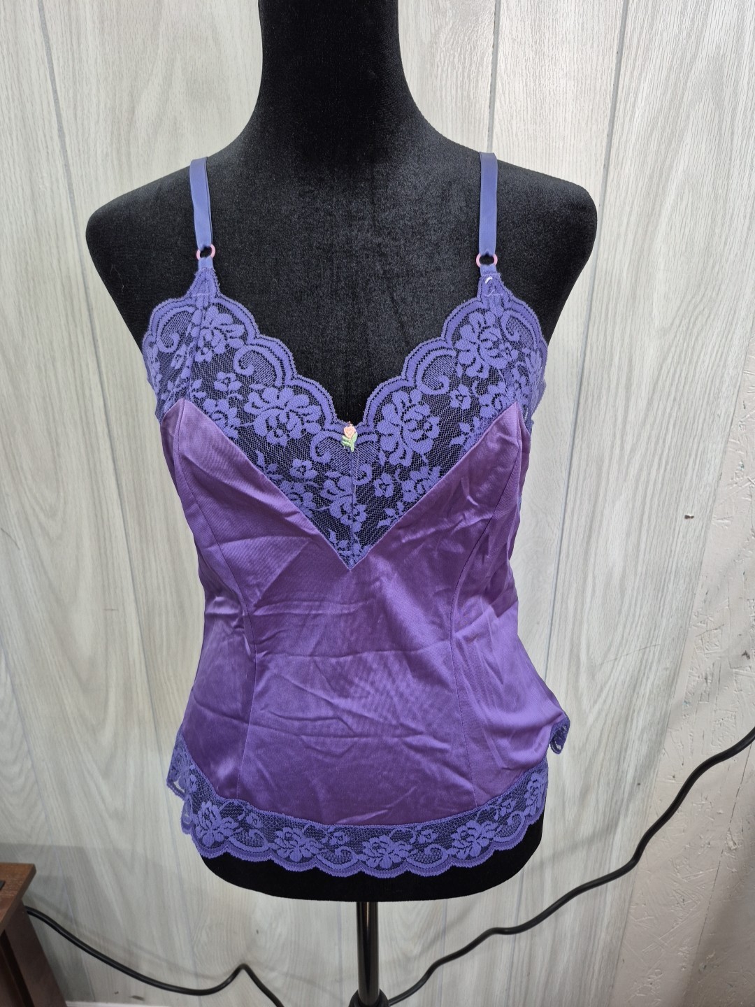 Chantilly Maidenform Camisole Purple Size 34 Metric 75 Whimsigoth Sexy Feminine