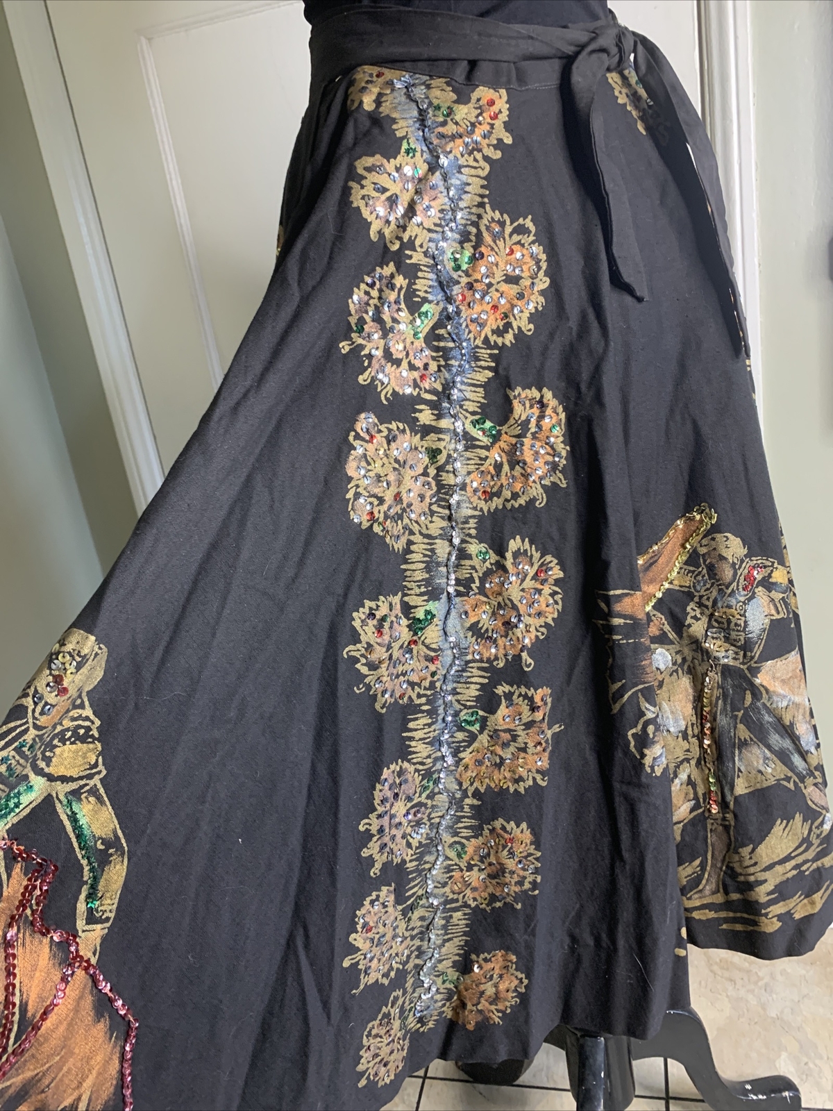 Vintage 1950’s Mexican circle skirt hand painted sequins Lavable Tel-Art Matador