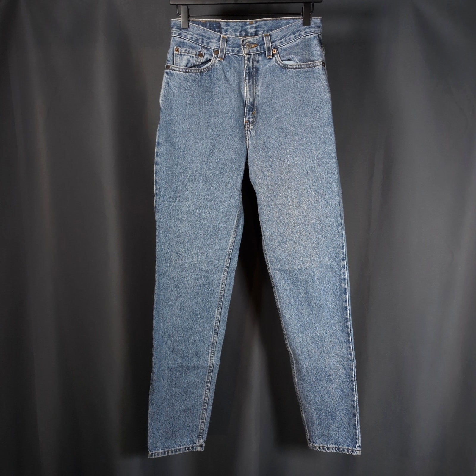 VTG Levi’s 512 Slim Tapered Leg Jeans Blue Women’s Sz 8 LONG USA High Rise 90s