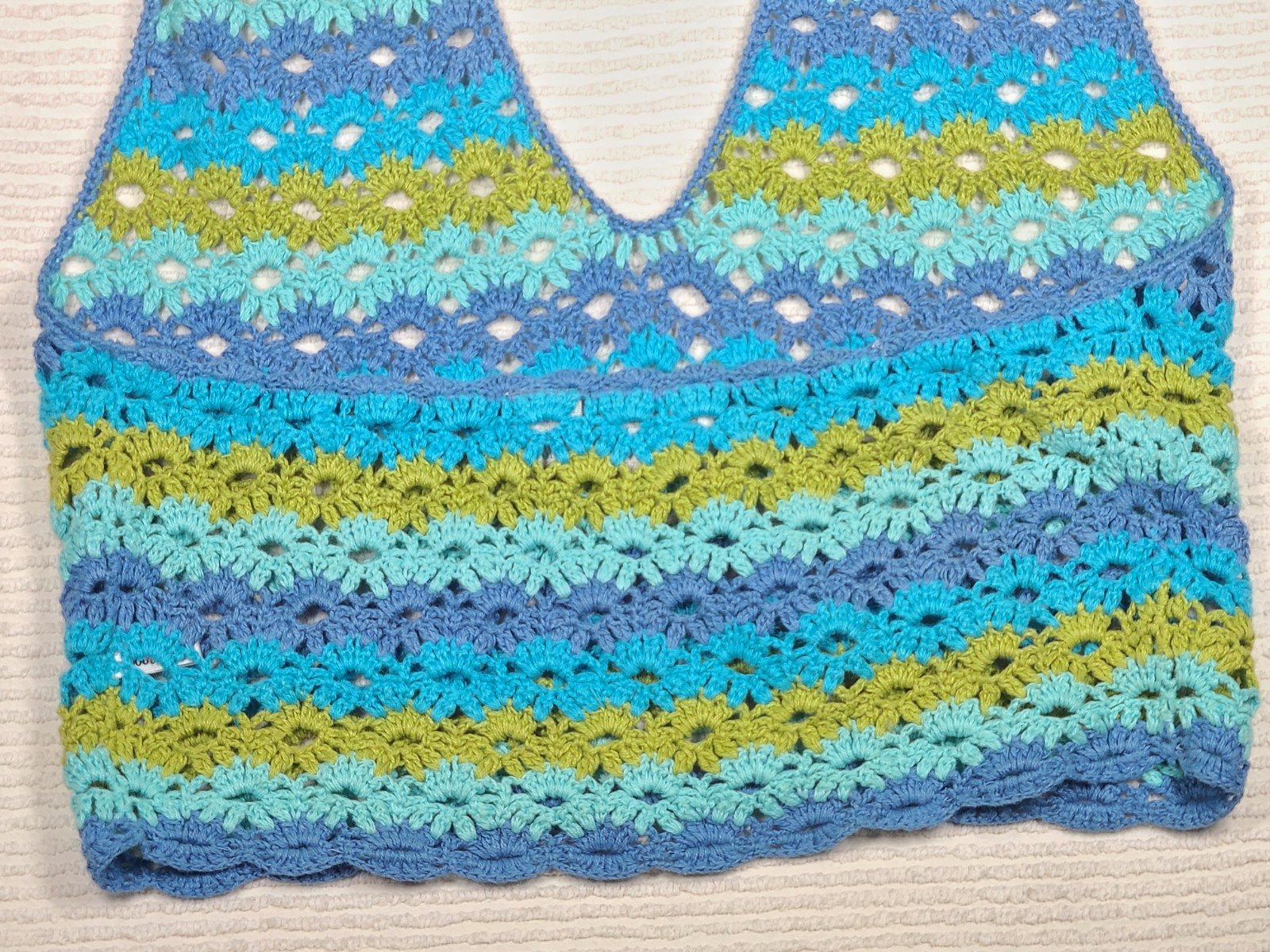 1990s Crochet Halter Top Retro Stripe Fan Stitch Cotton Ramie Medium Mall Hippie