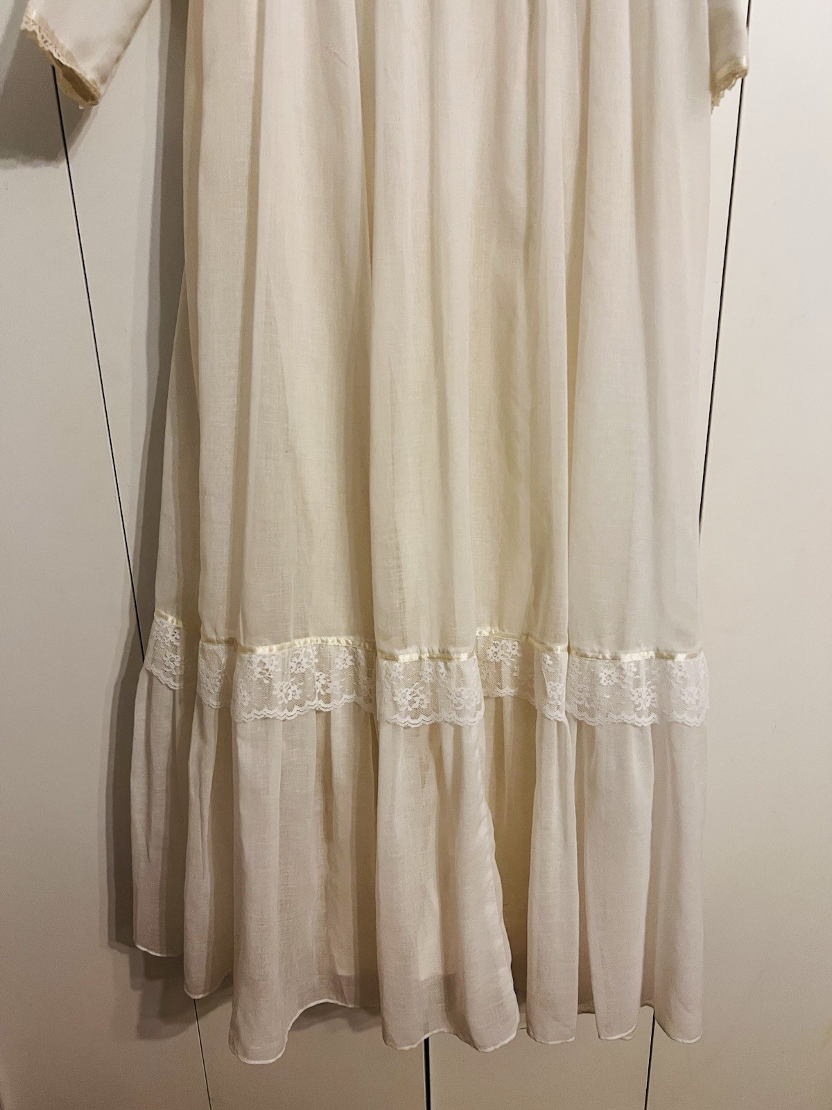 VTG 70s Candi Jones California Dress Ivory Prairie Lace Maxi Boho Cottagecore 11