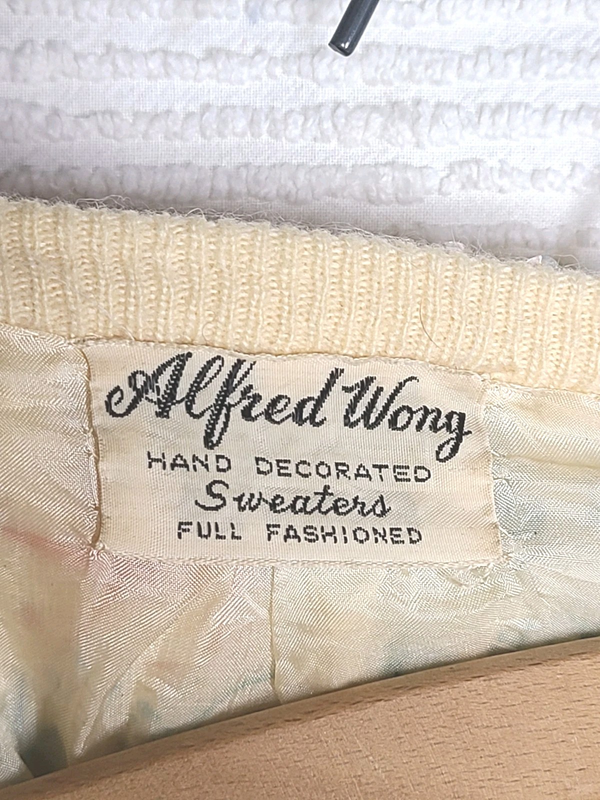 1950s Beaded Cashmere Cardigan Silk Lined Cut Glass Alfred Wong Small Vintage