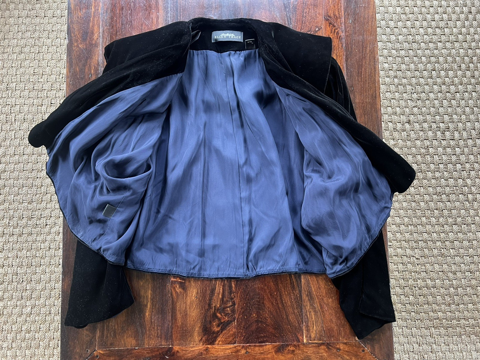 Vintage Linda Allard Ellen Tracy Midnight Blue Cropped Collar Velvet OS Jacket