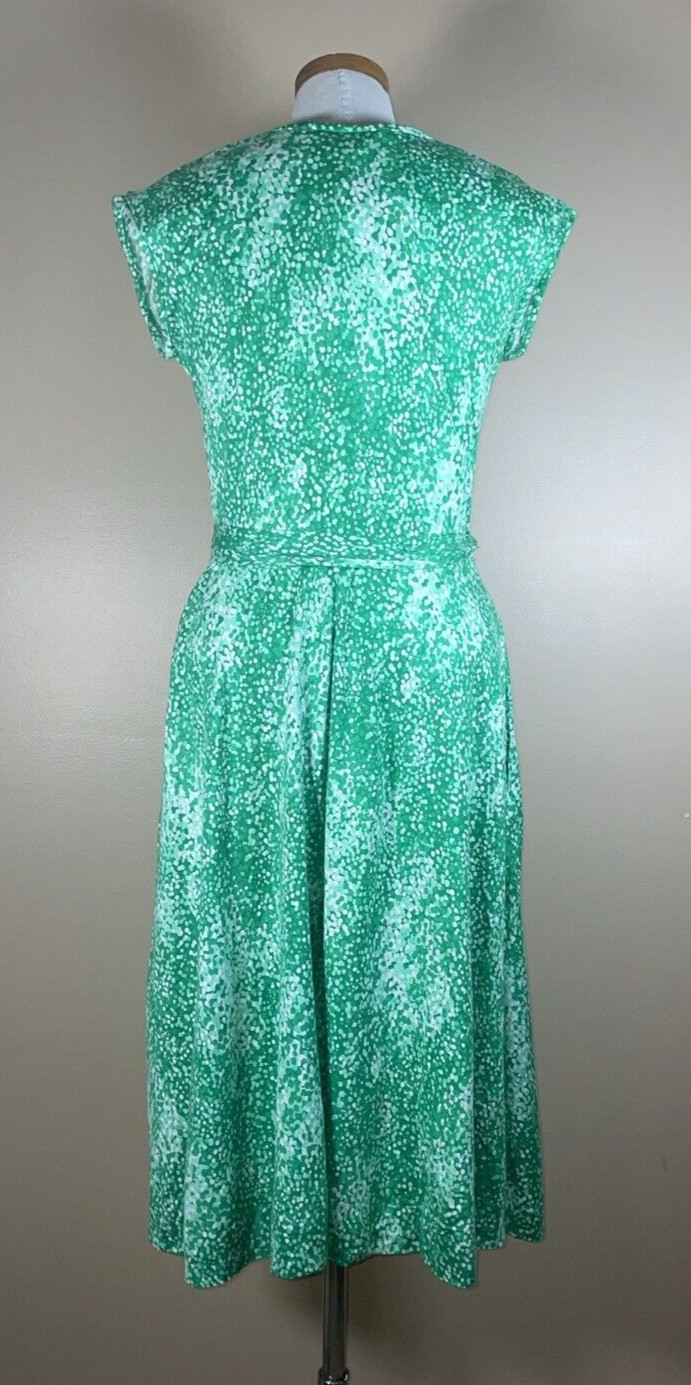 Vintage Eva Robert Janan 1970s Green Print Wrap Dress NOS NWT C-35″ 6 8