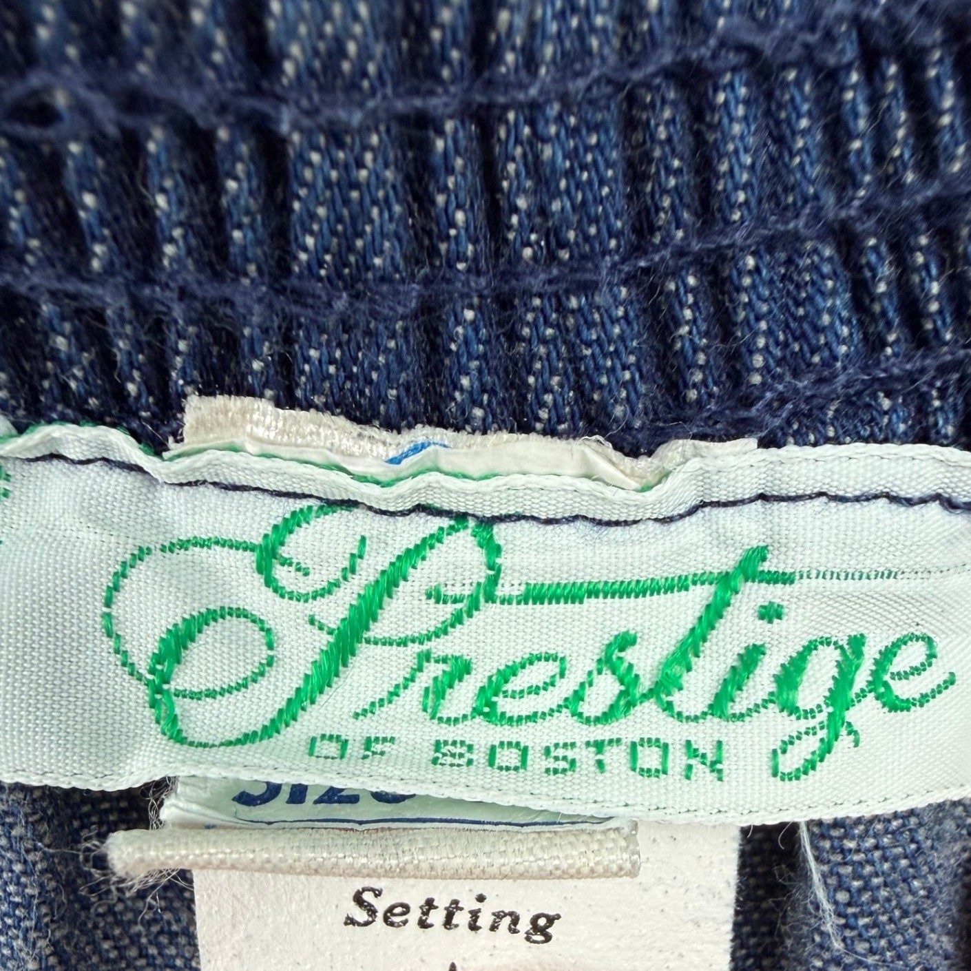 Vintage Prestige of Boston Navy Blue Elastic Waist Shorts Size 8