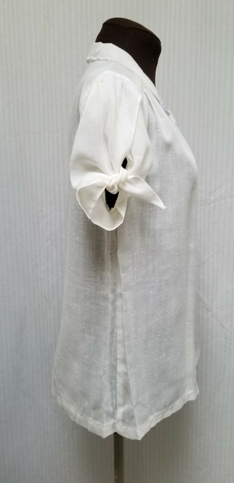 Vintage 1970’s Surf and Turf California White Top w/ Cutwork Embroidery – Size M