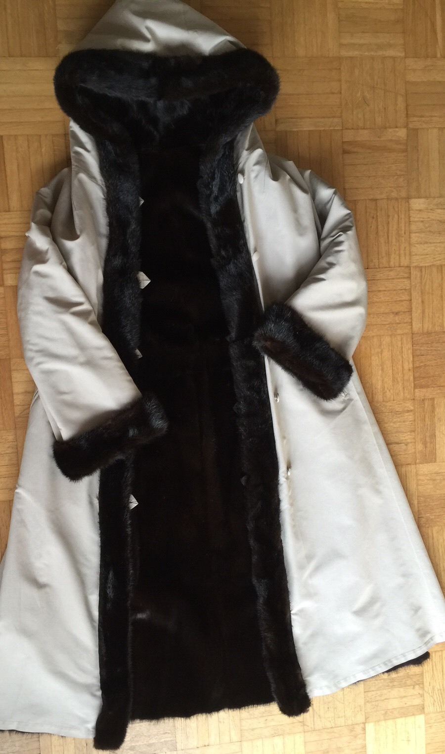 Vintage Mink Coat Mink Coat Saga Finland Indoor+Outdoor Wearable Hood 36