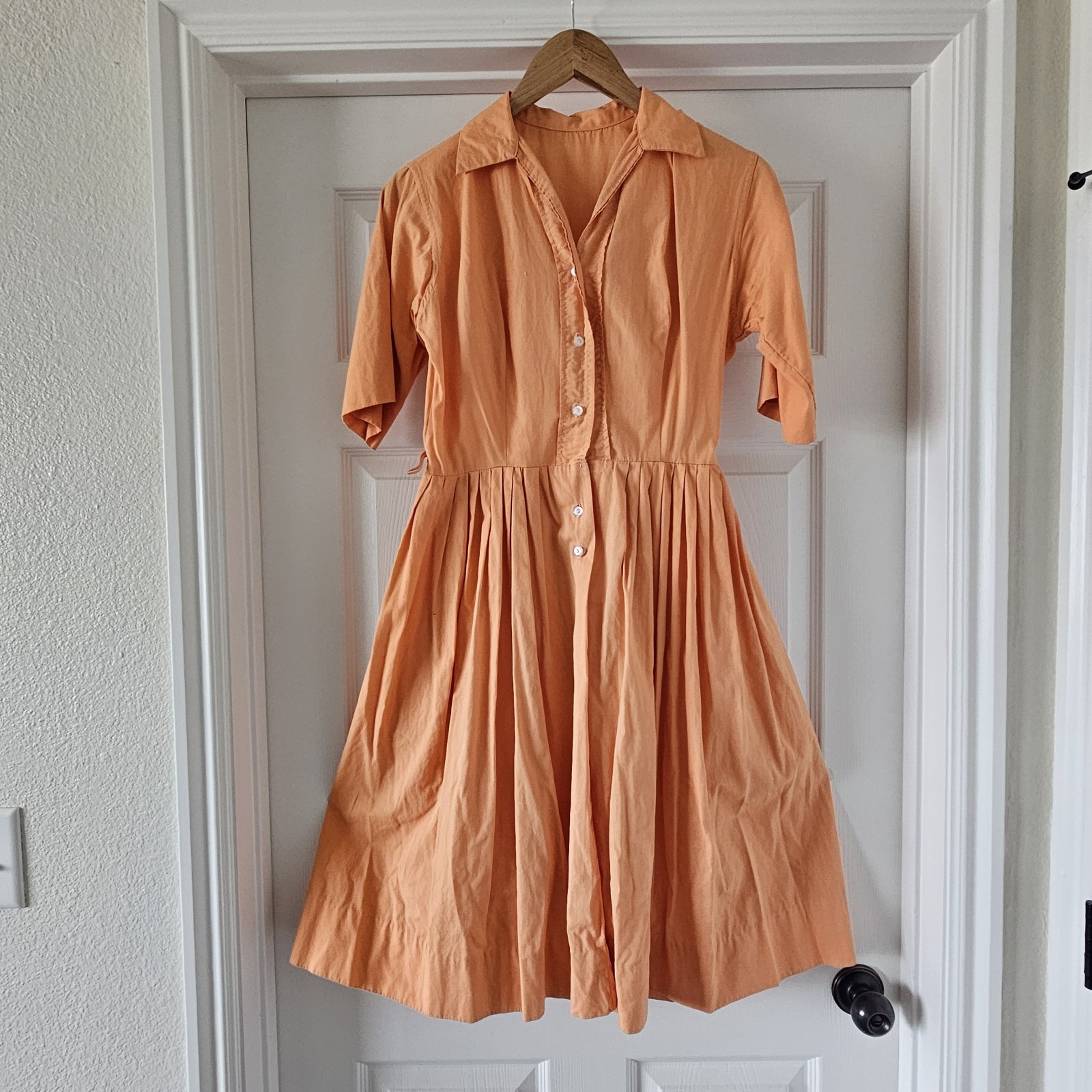 1950s 1960s Vintage Cotton Peach Apricot Pleated Shirtwaist Dress