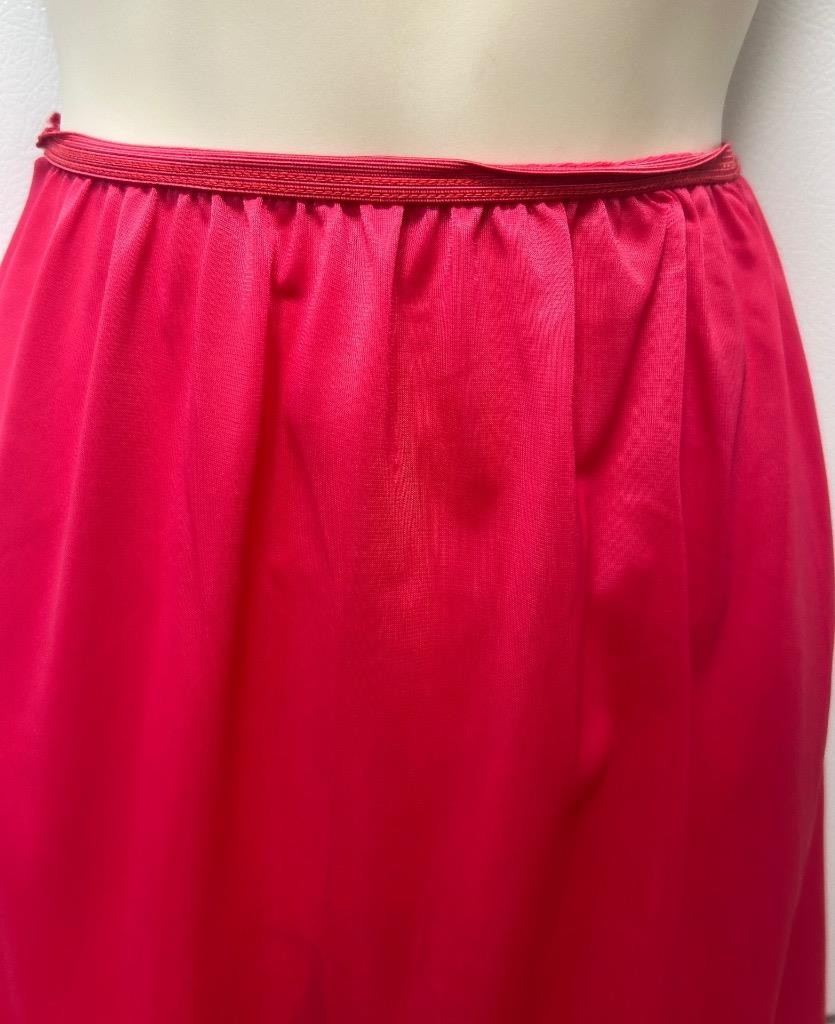 Vintage S XS Nylon Half Slip Dark Pink Chiffon Hem McGreggor