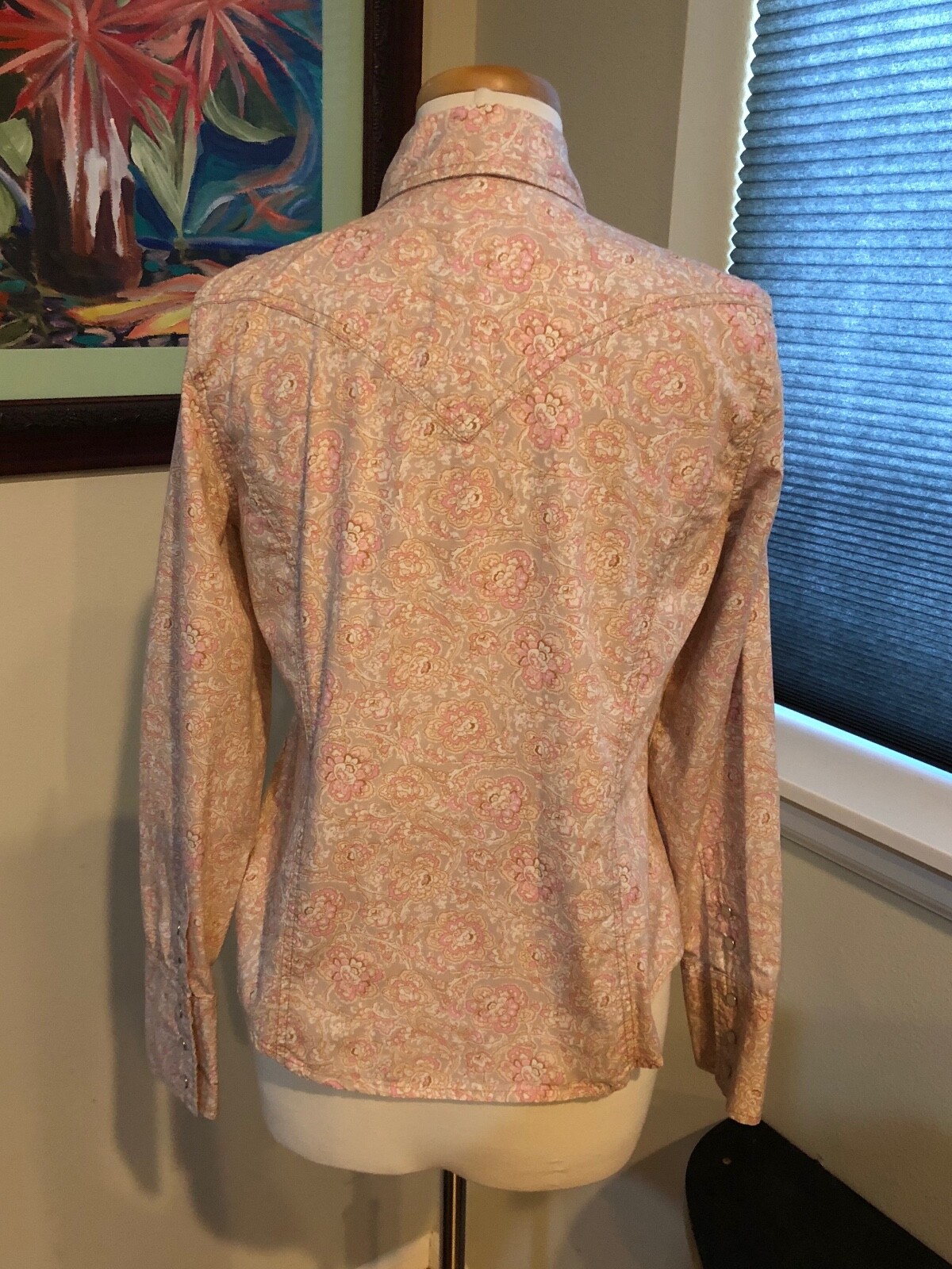 Vtg 80s GAP Lady’s Western Shirt, Pink Floral Print, Pearl Snaps, Rodeo Queen M
