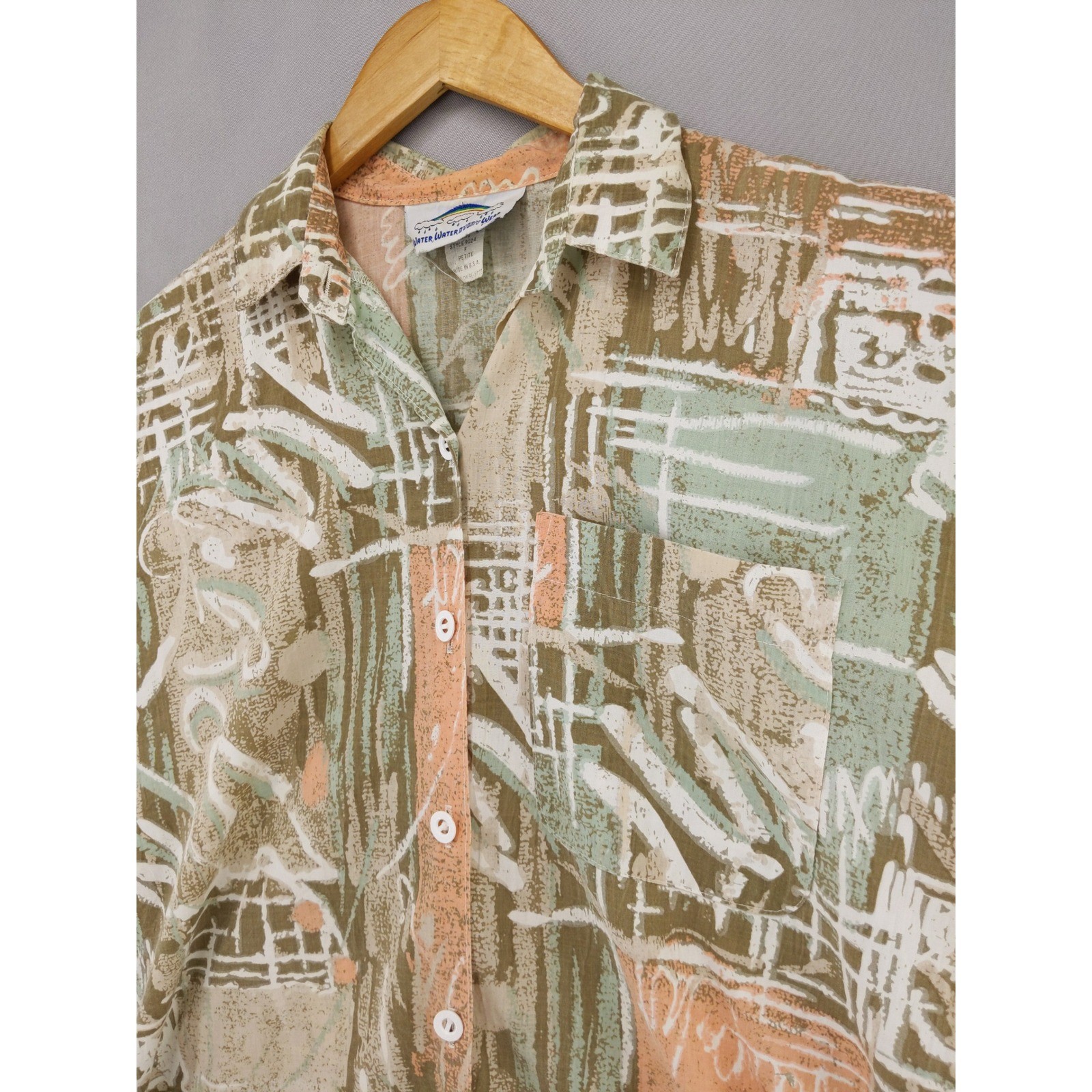 Water Water Every Wear Button Down Womens Petite Vintage 80s Abstract Green Top