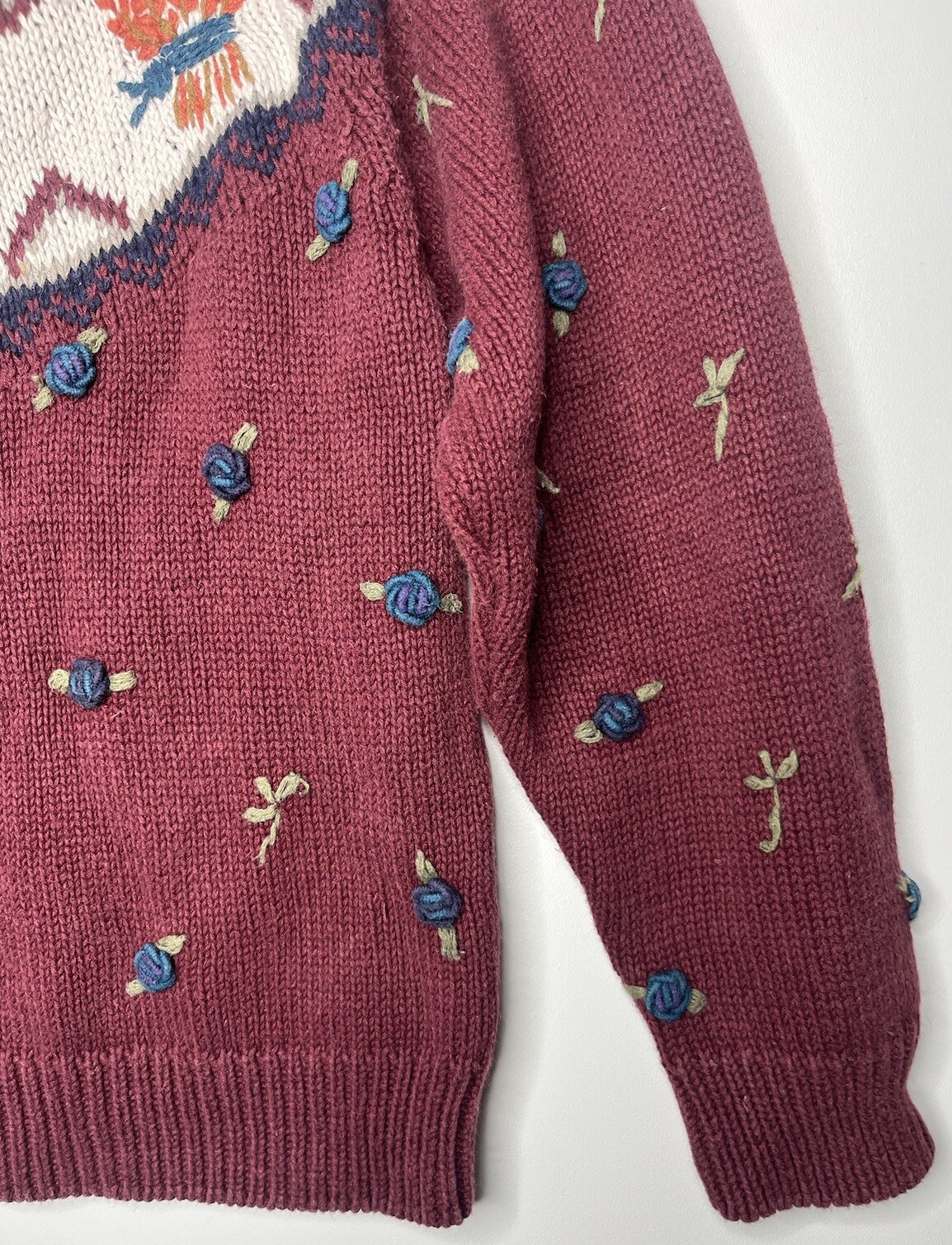 Van Heusen Hand Knitted For Her Floral Sweater Burgundy Size Small Vintage