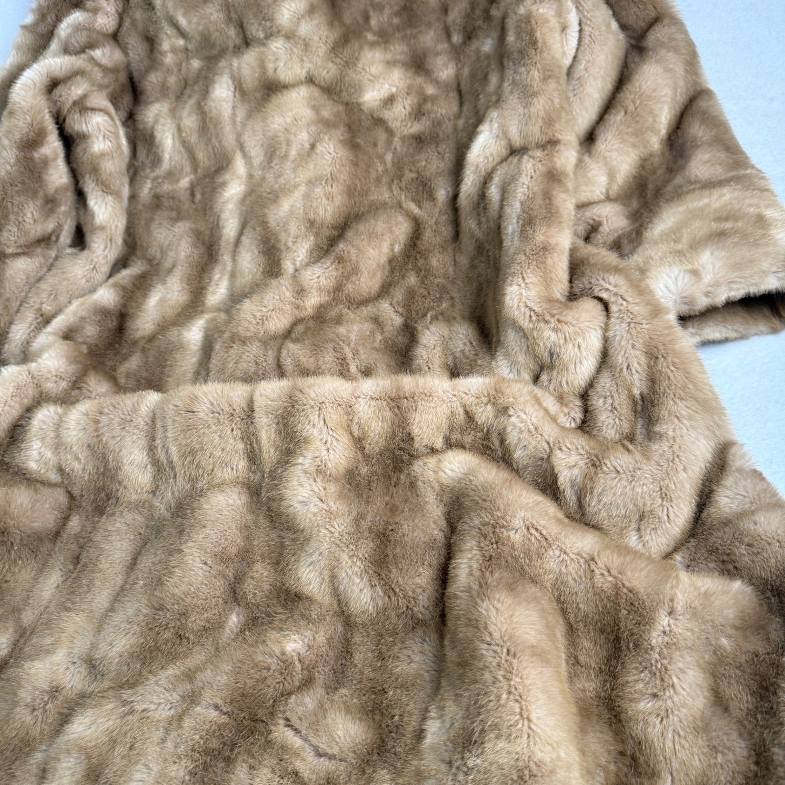 Russel Taylor Mincara Faux Fur Coat Womens Camel Tan Vintage Mid Length