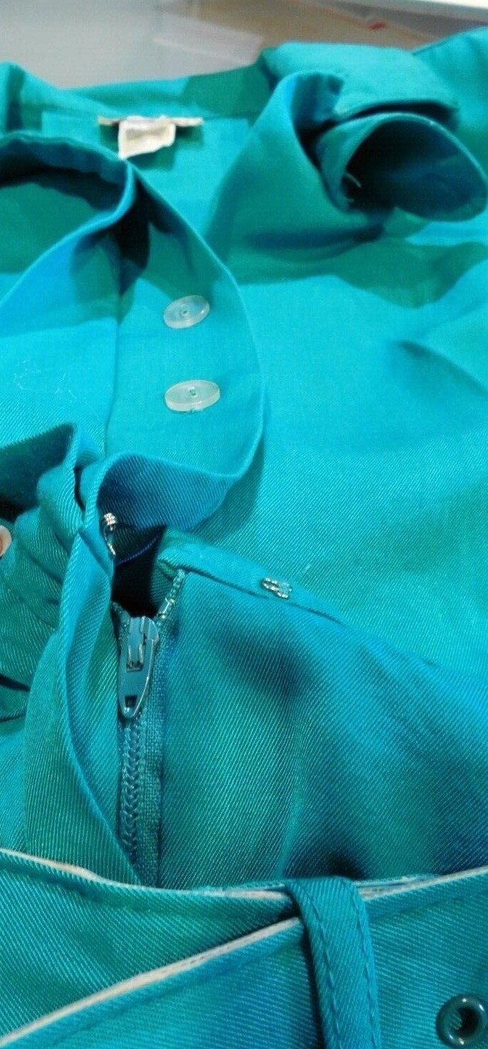 Vintage Katie MFG Size 7 8 Green Buttonfront Union Made USA 1980s Womens Dress