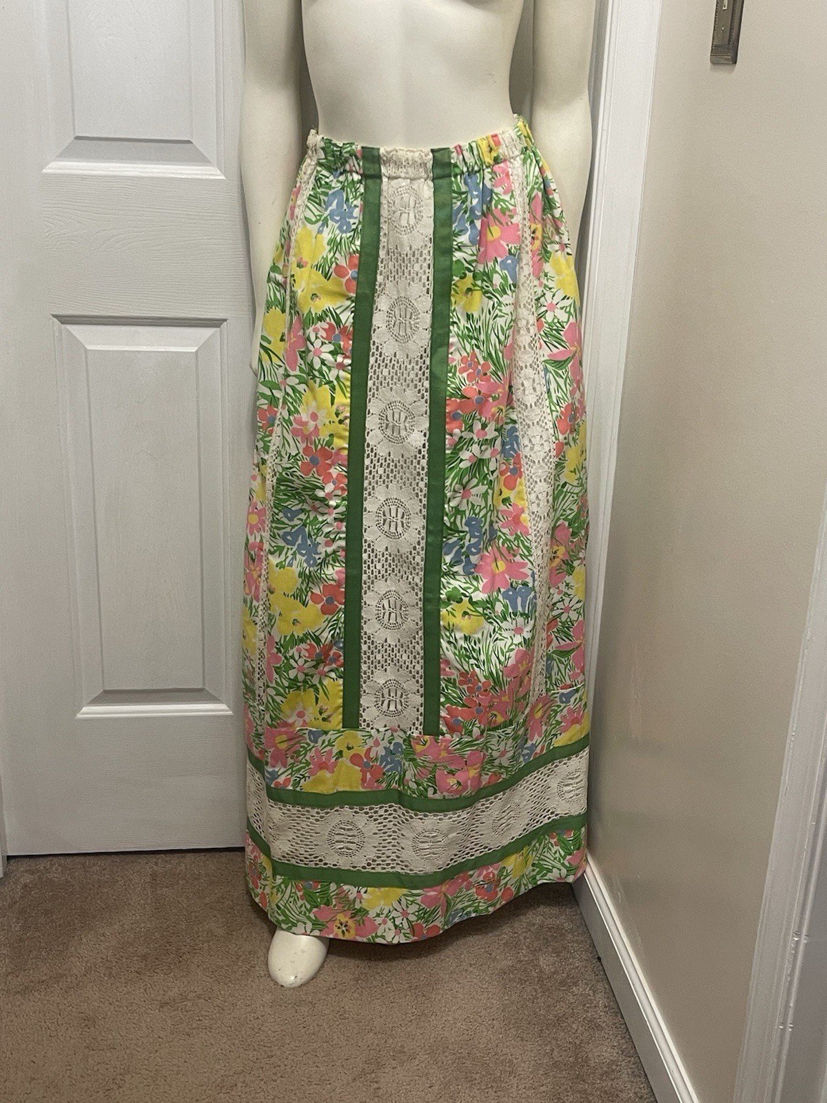 Vintage Floral Patchwork Strapless Dress Skirt Lace Cottagecore 70s Prairie Pink