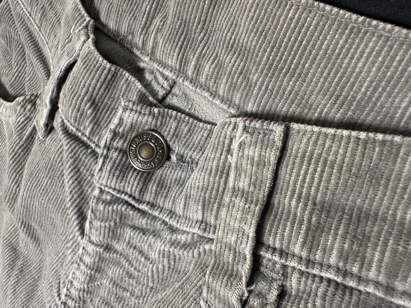 Levi’s 519 Corduroy Bell Bottoms Grey 30×32 70’s San Francisco Counter Culture
