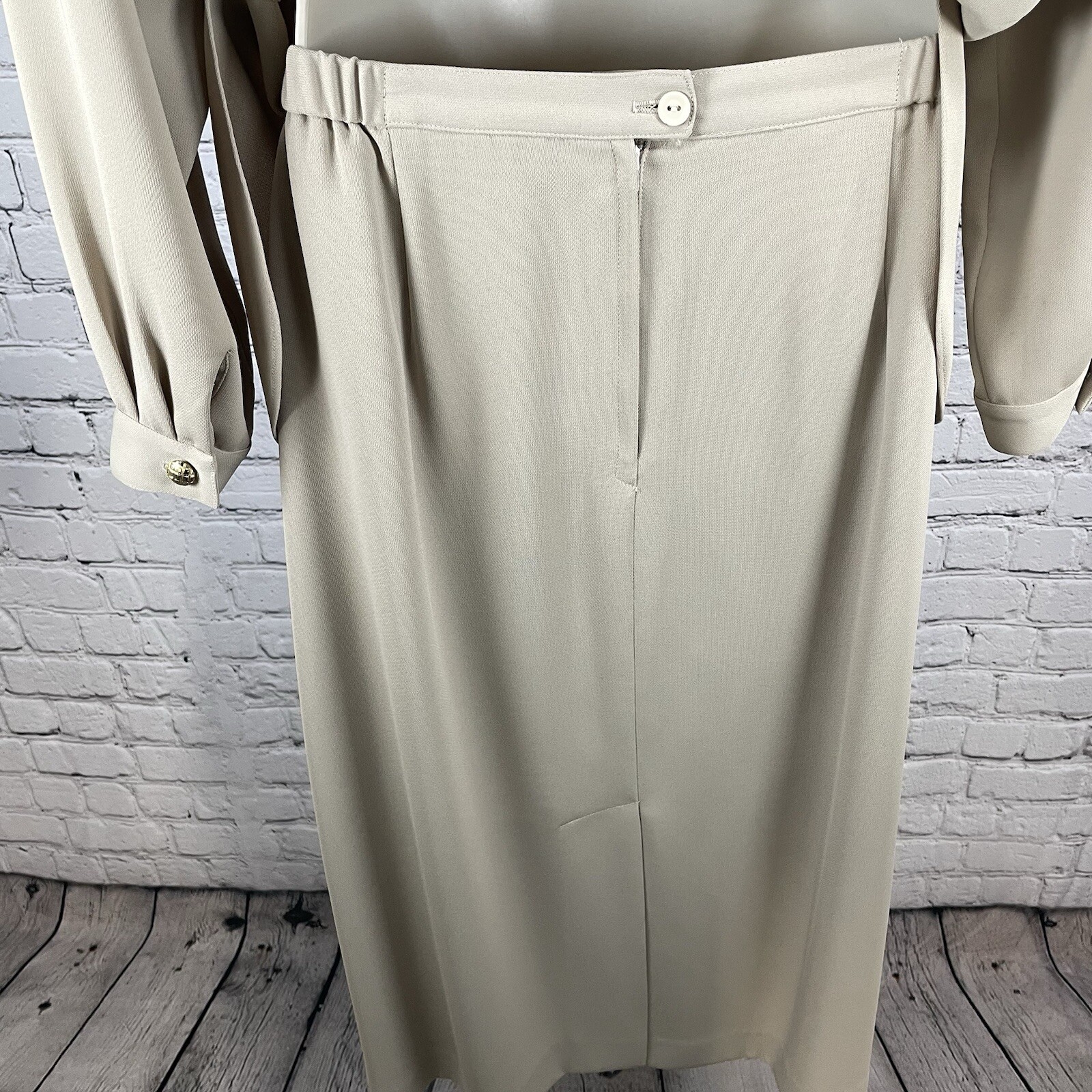 VTG Da Rue Tan Blouse Skirt Set Gold Button Long Sleeve USA Made Plus Size 18/20