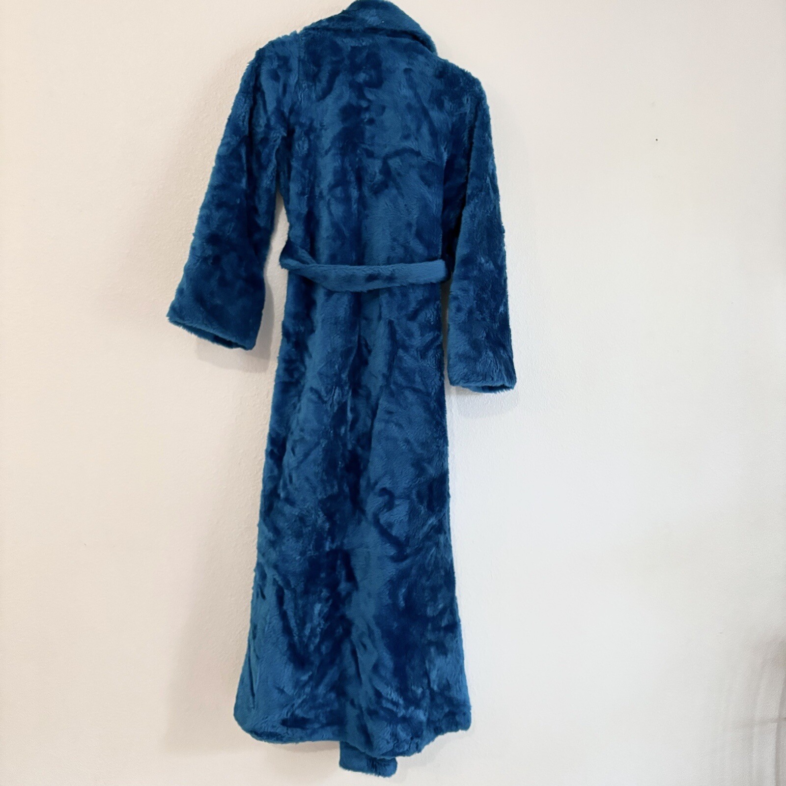 Vintage Kingly 1970’s Blue Faux Fur Wrap Robe Size Large 16/18 Made In USA