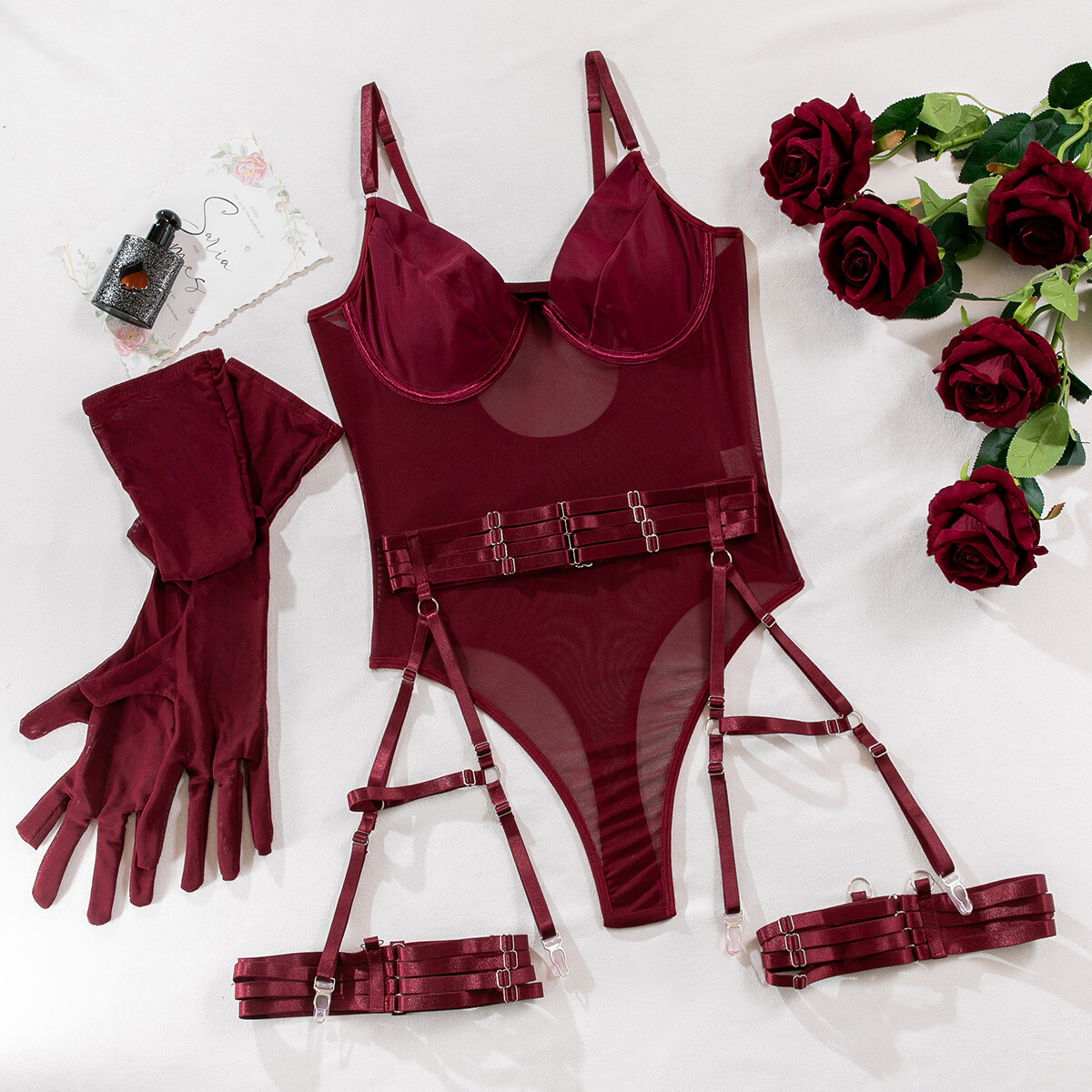 Hot Selling Camisoles with Breathable Mesh, Backless and Sexy Lingerie Set