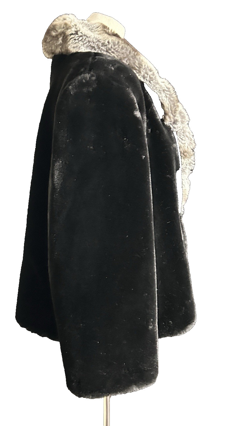 Vintage Terry Lewis Classic Luxuries Faux Seal and Chinchilla Trim Cropped Coat